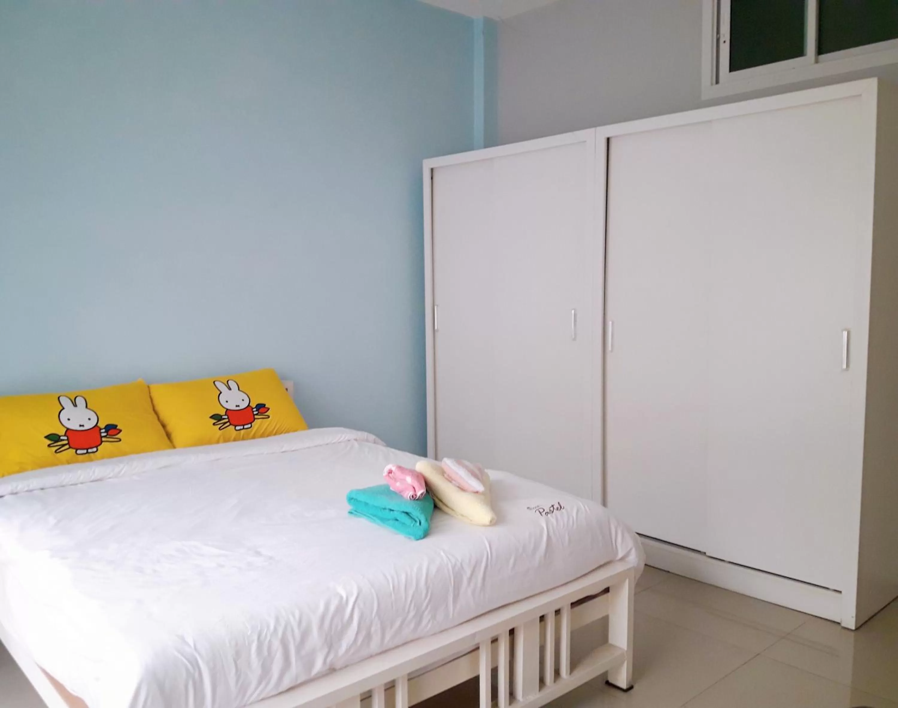 Bed in Noble Baan Pastel