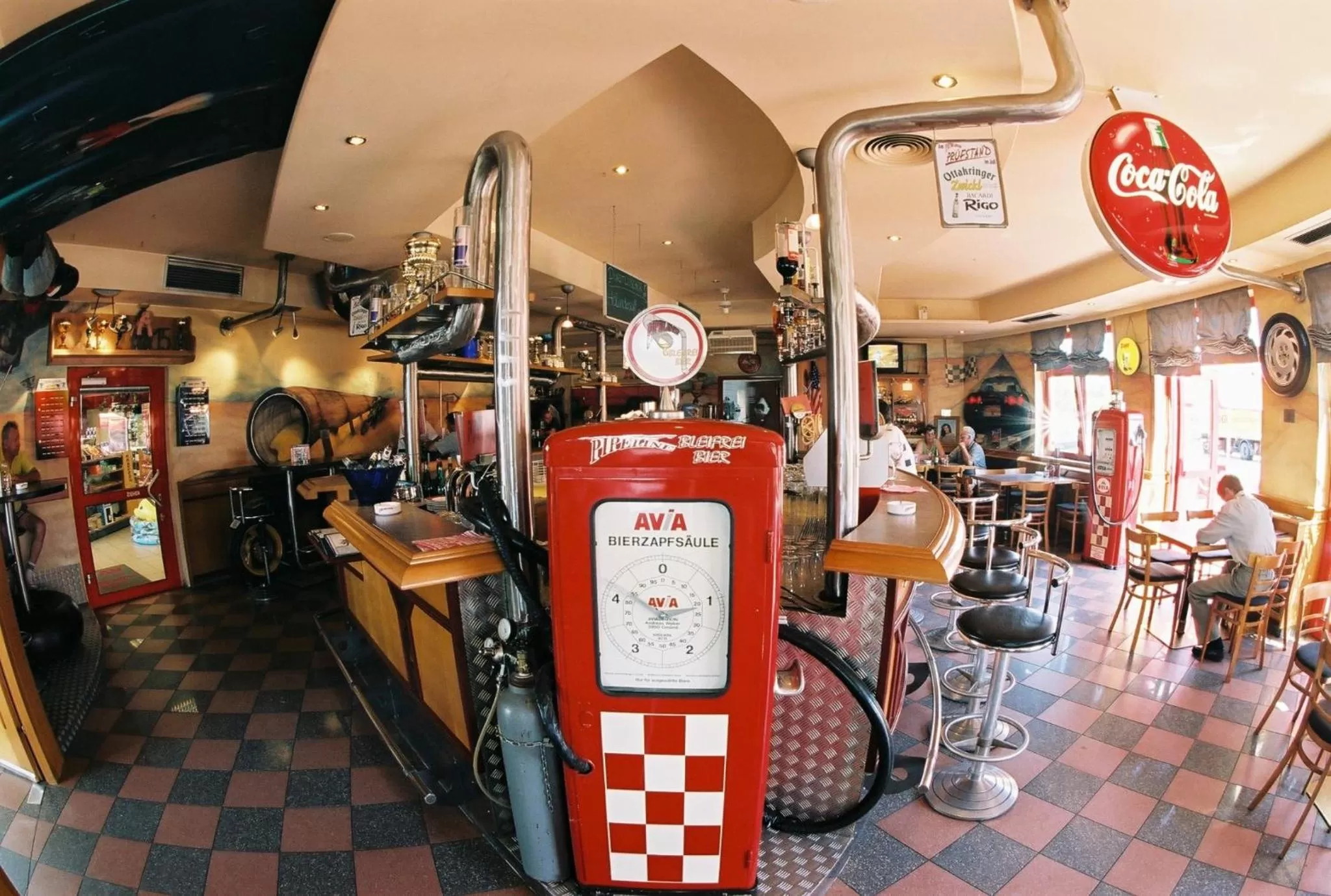 Restaurant/places to eat in FairSleep Avia Motel Gmünd