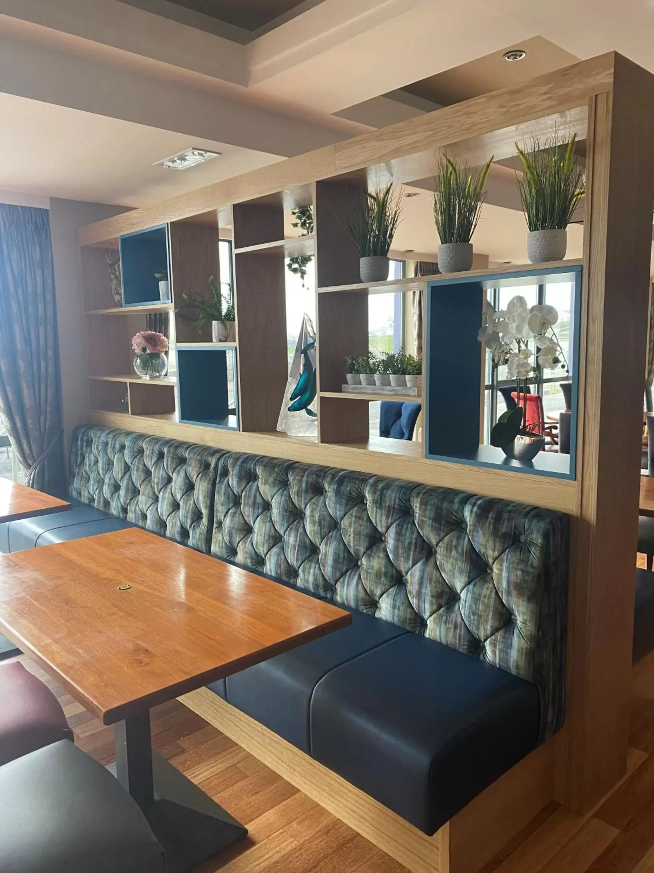 Restaurant/places to eat, Lounge/Bar in Allingham Arms Hotel