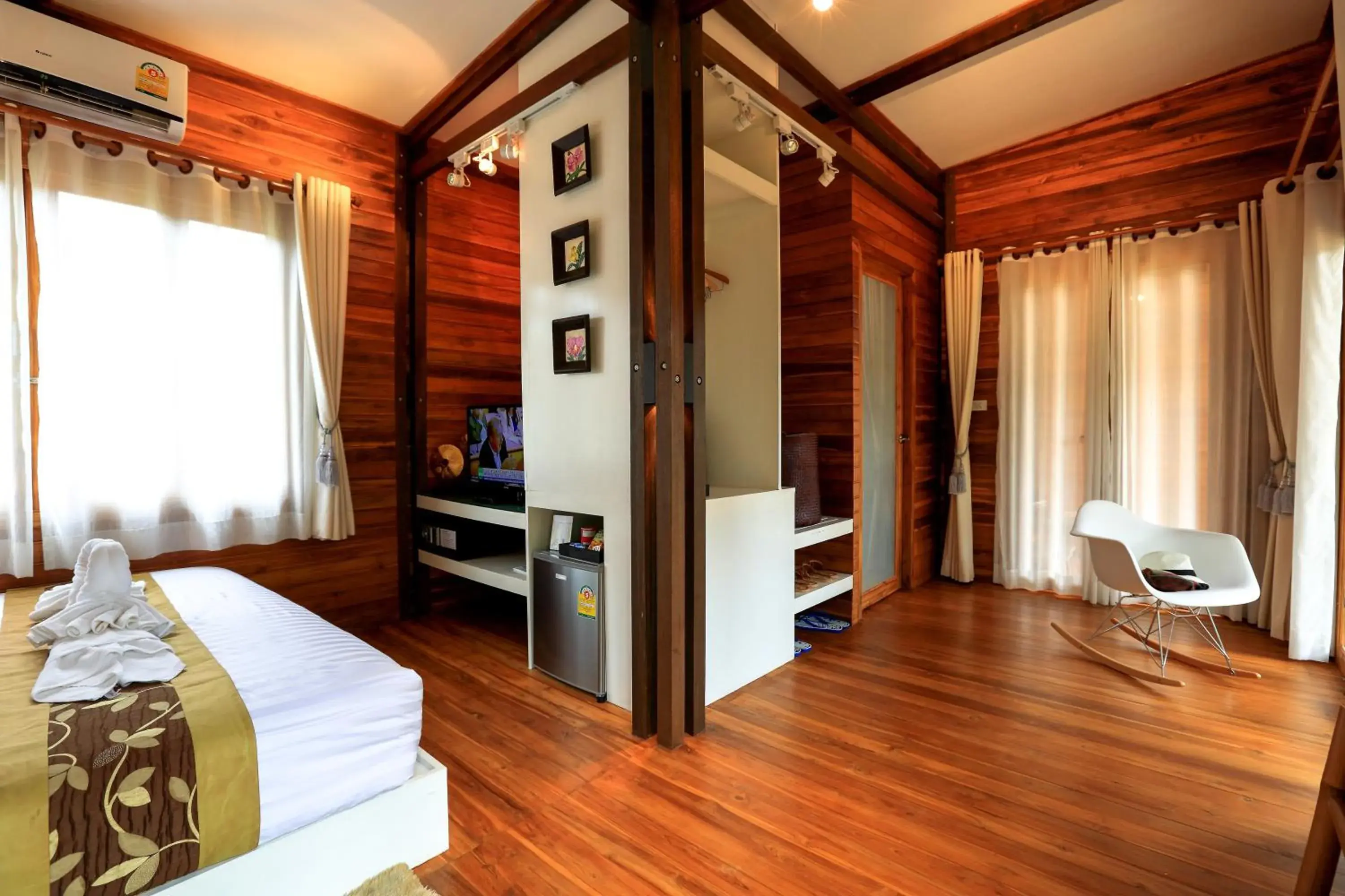 Photo of the whole room in Viangviman Luxury Resort, Krabi