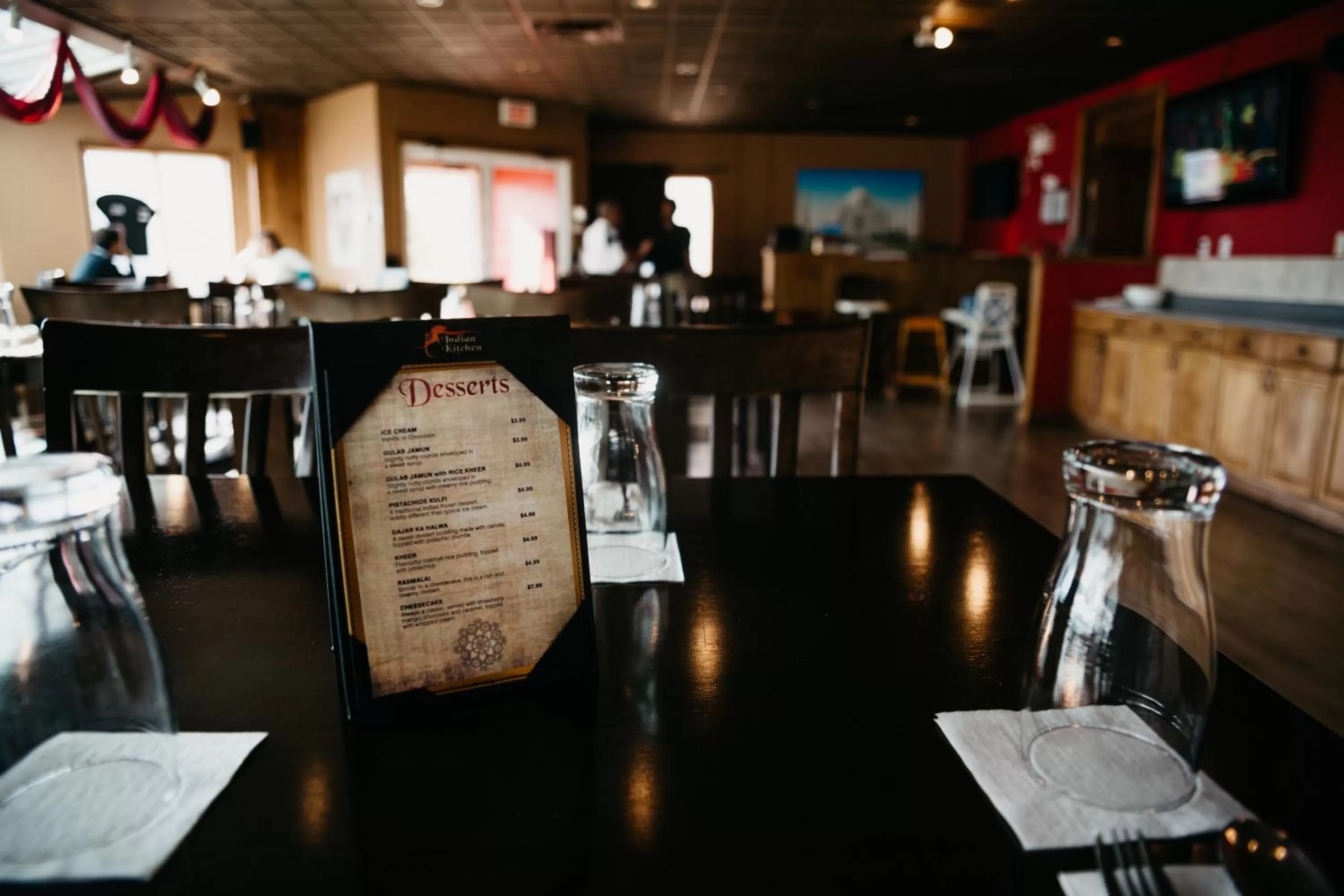 Restaurant/places to eat in Golden Village Lodge