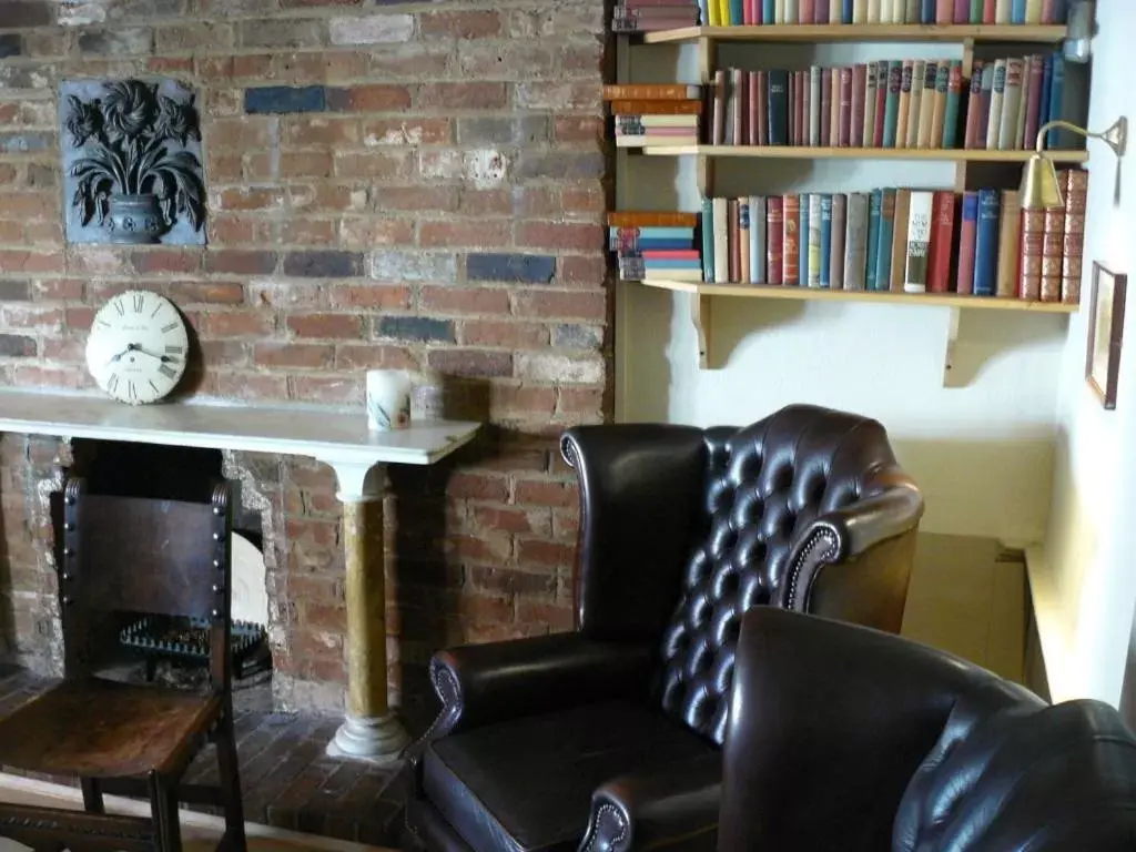 Living room, Seating Area in The Black Bull Inn