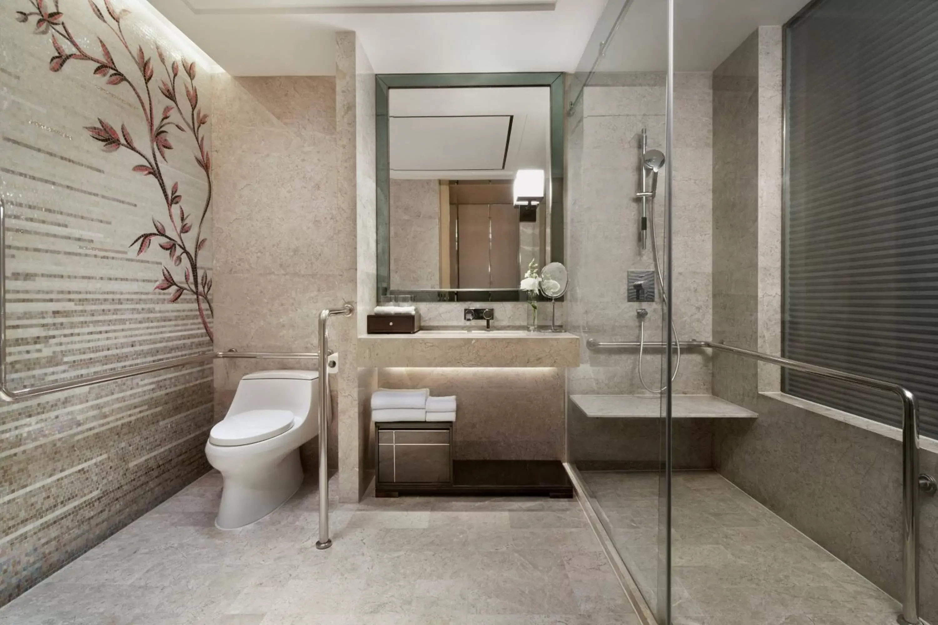 Bathroom in Shanghai Marriott Hotel Parkview