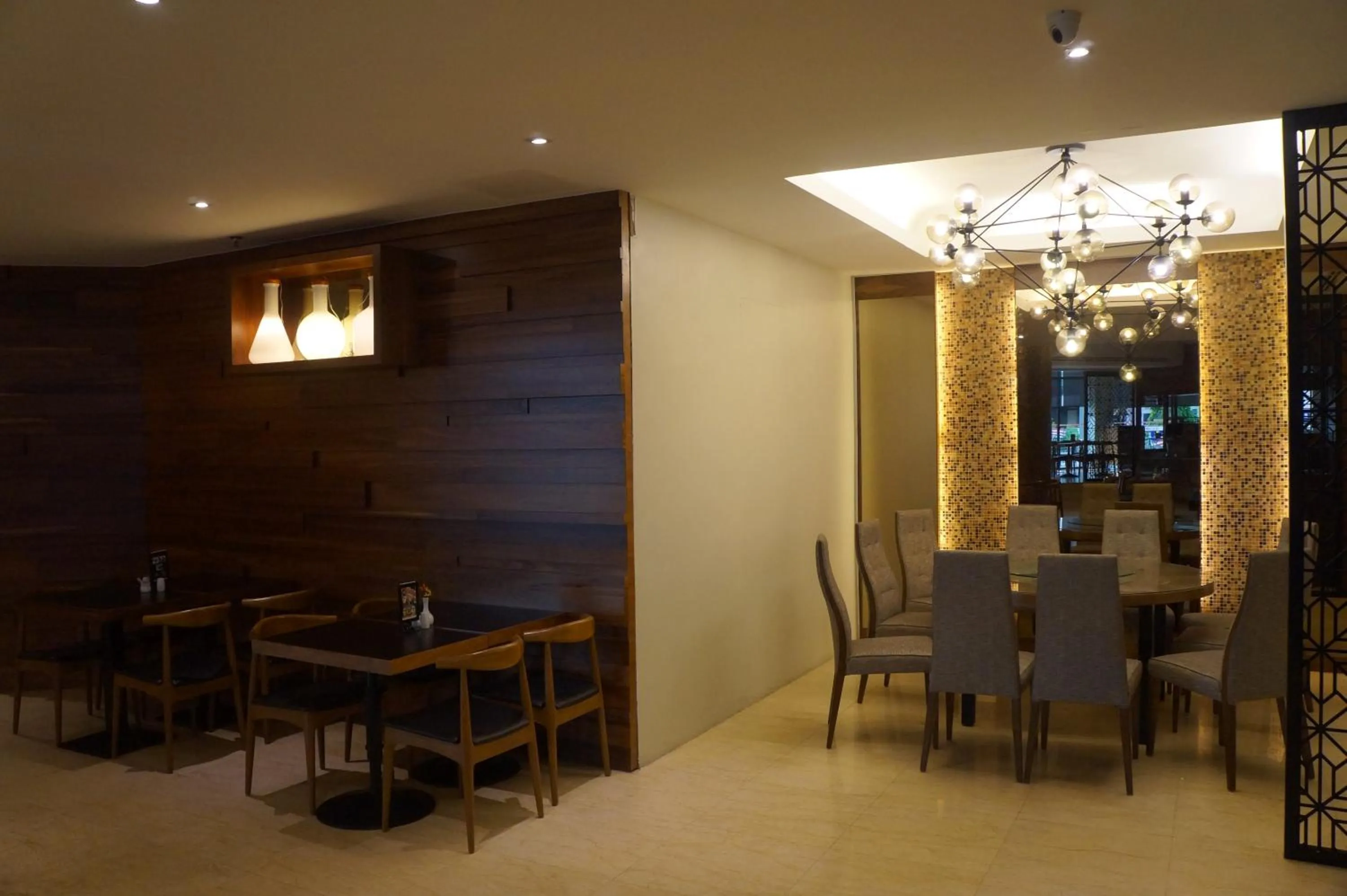 Restaurant/places to eat in Sabah Oriental Hotel