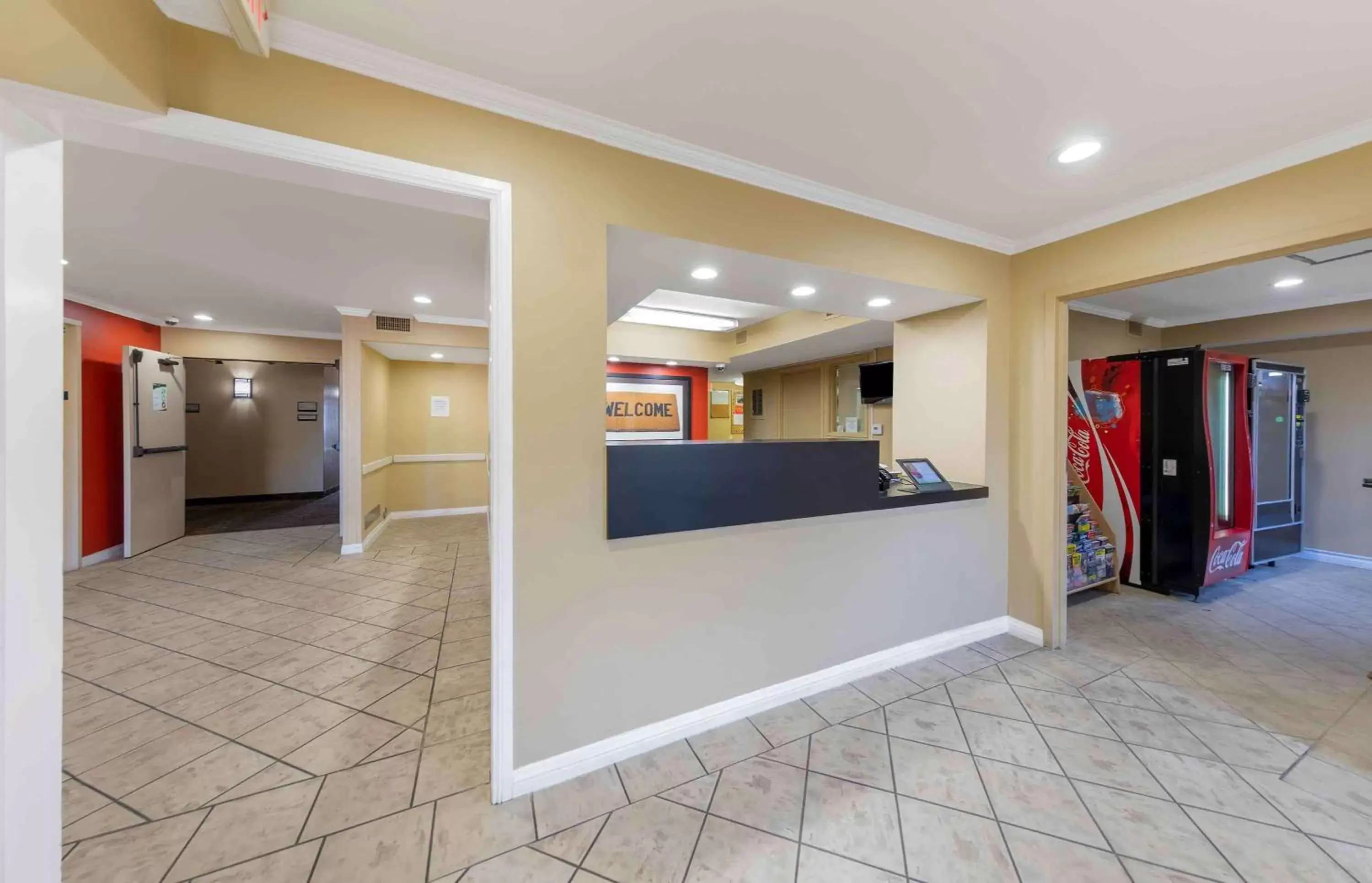 Lobby or reception, Lobby/Reception in Extended Stay America Suites - Los Angeles - Torrance - Del Amo Circle