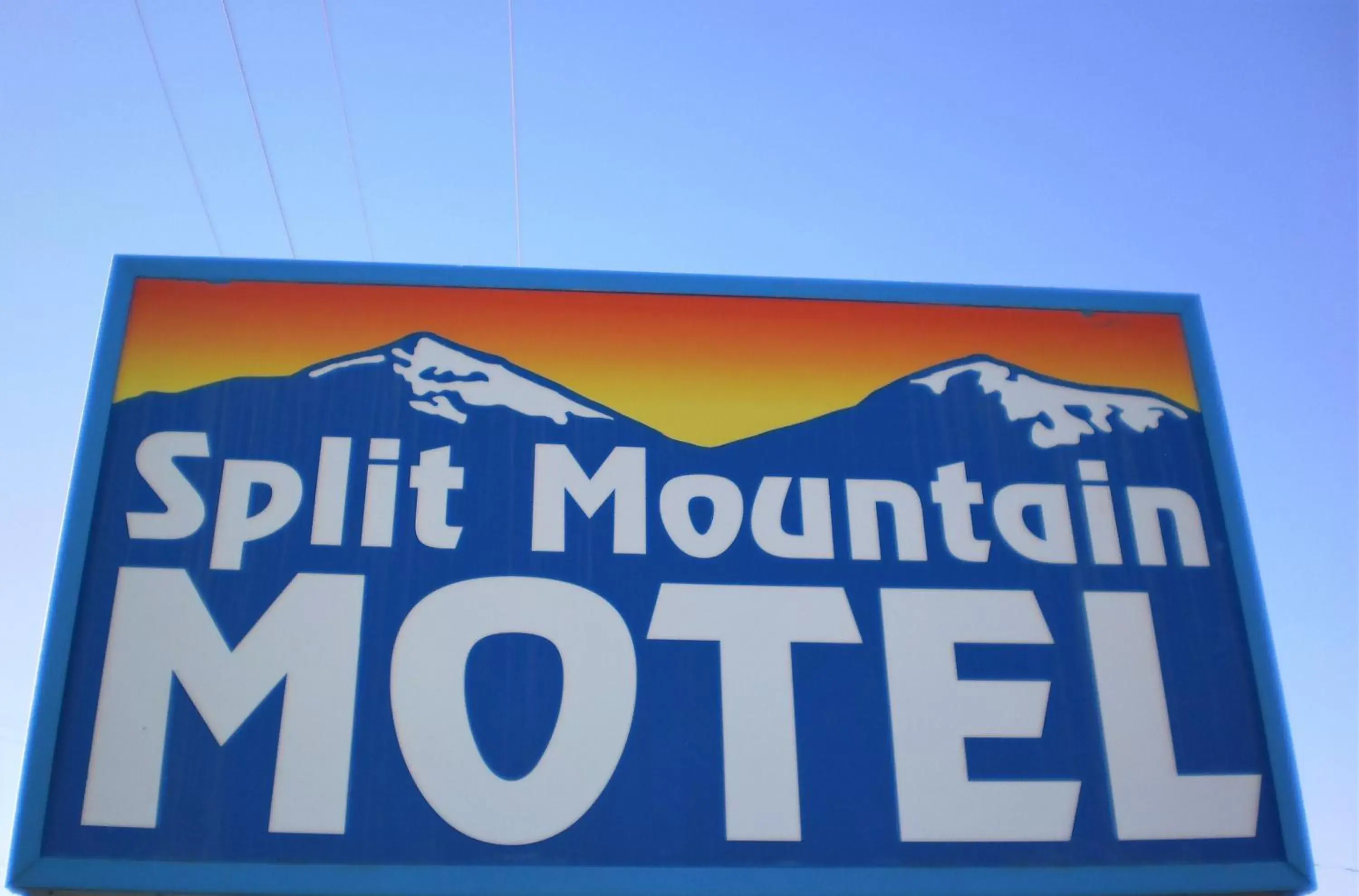 Property logo or sign, Logo/Certificate/Sign/Award in Split Mountain Motel