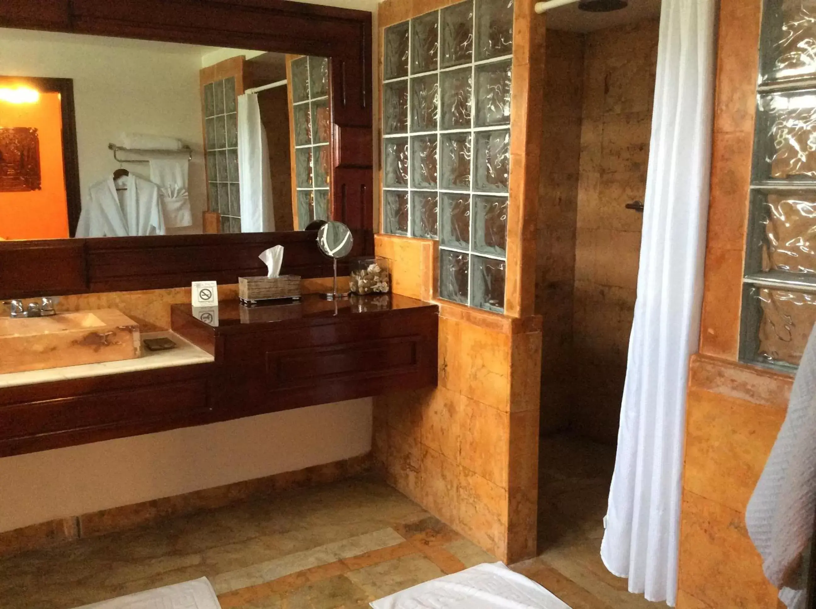Bathroom in Hotel Boutique Quinta Chanabnal