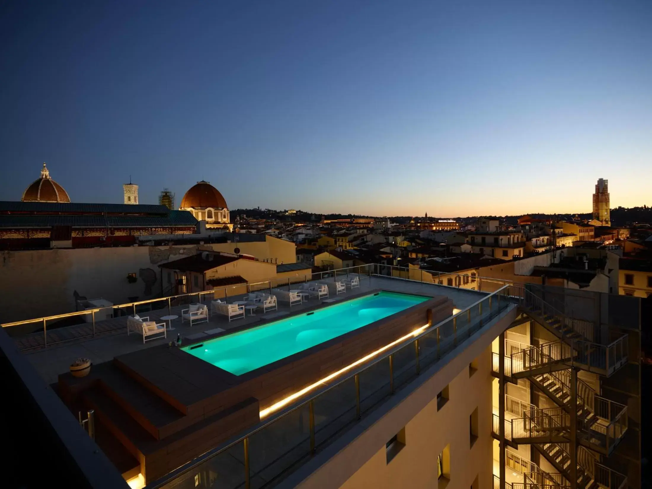 Pool view, Swimming Pool in Hotel Glance In Florence