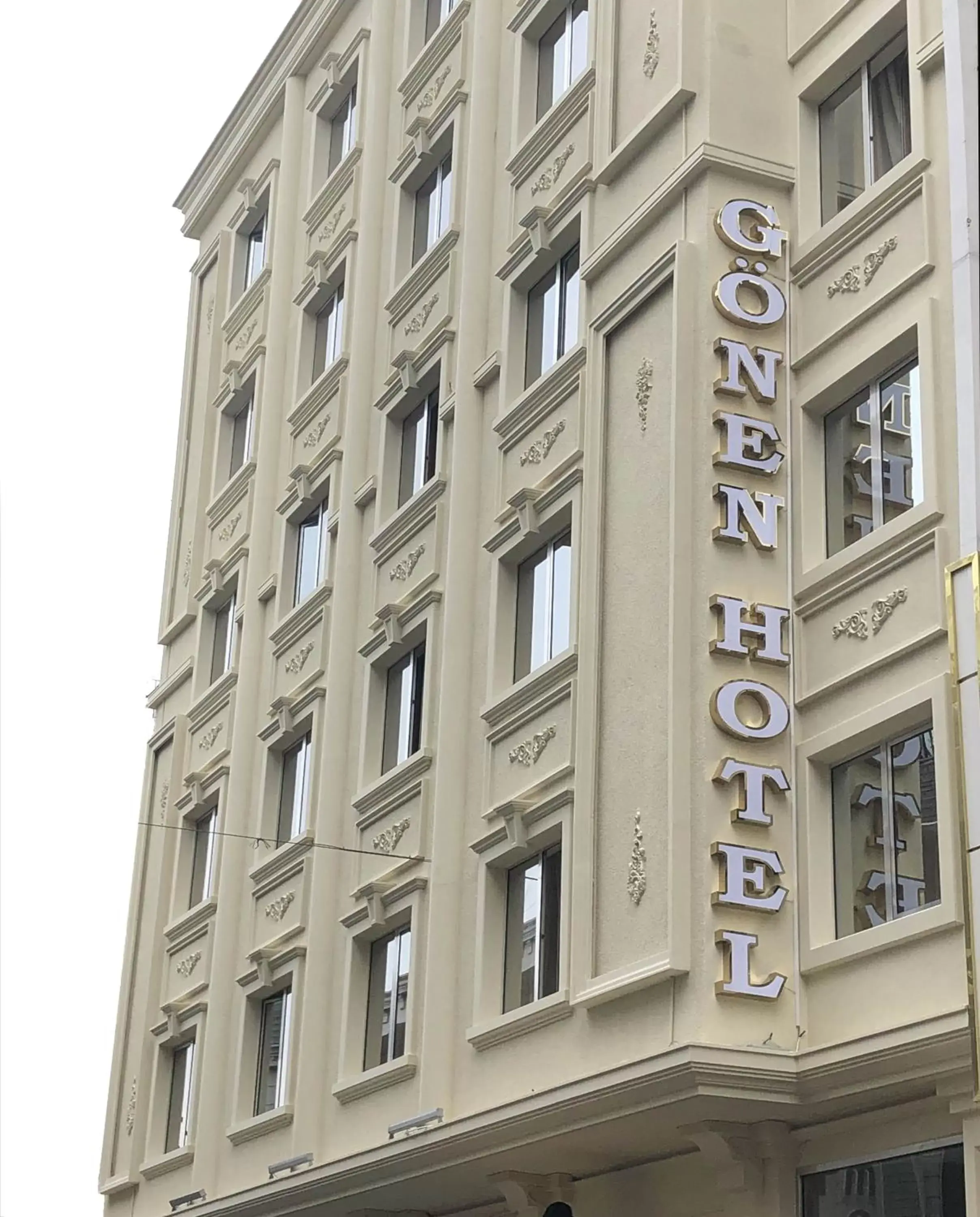 Property Building in Laleli Gonen Hotel