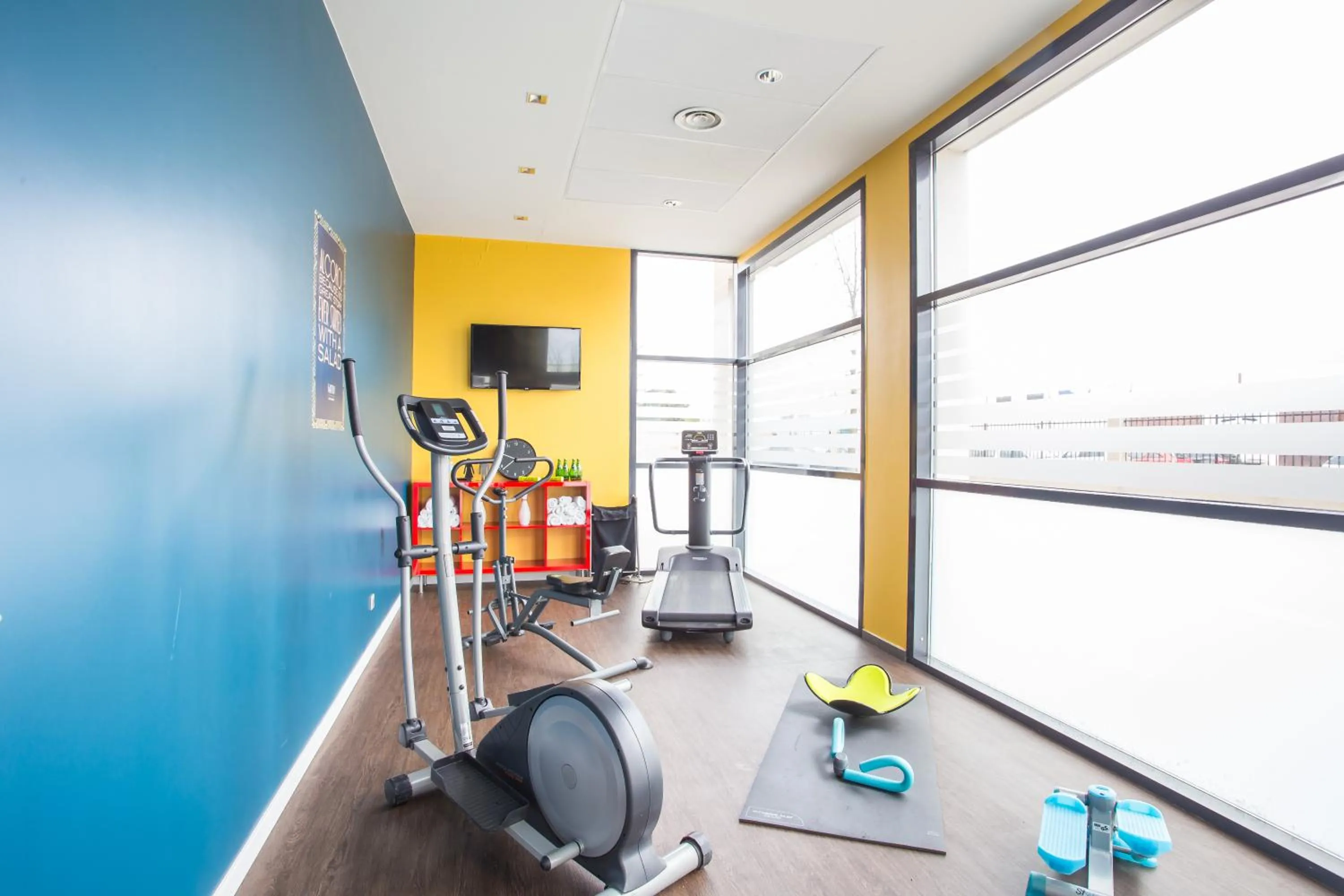 Fitness centre/facilities in Hotel Gatsby by HappyCulture