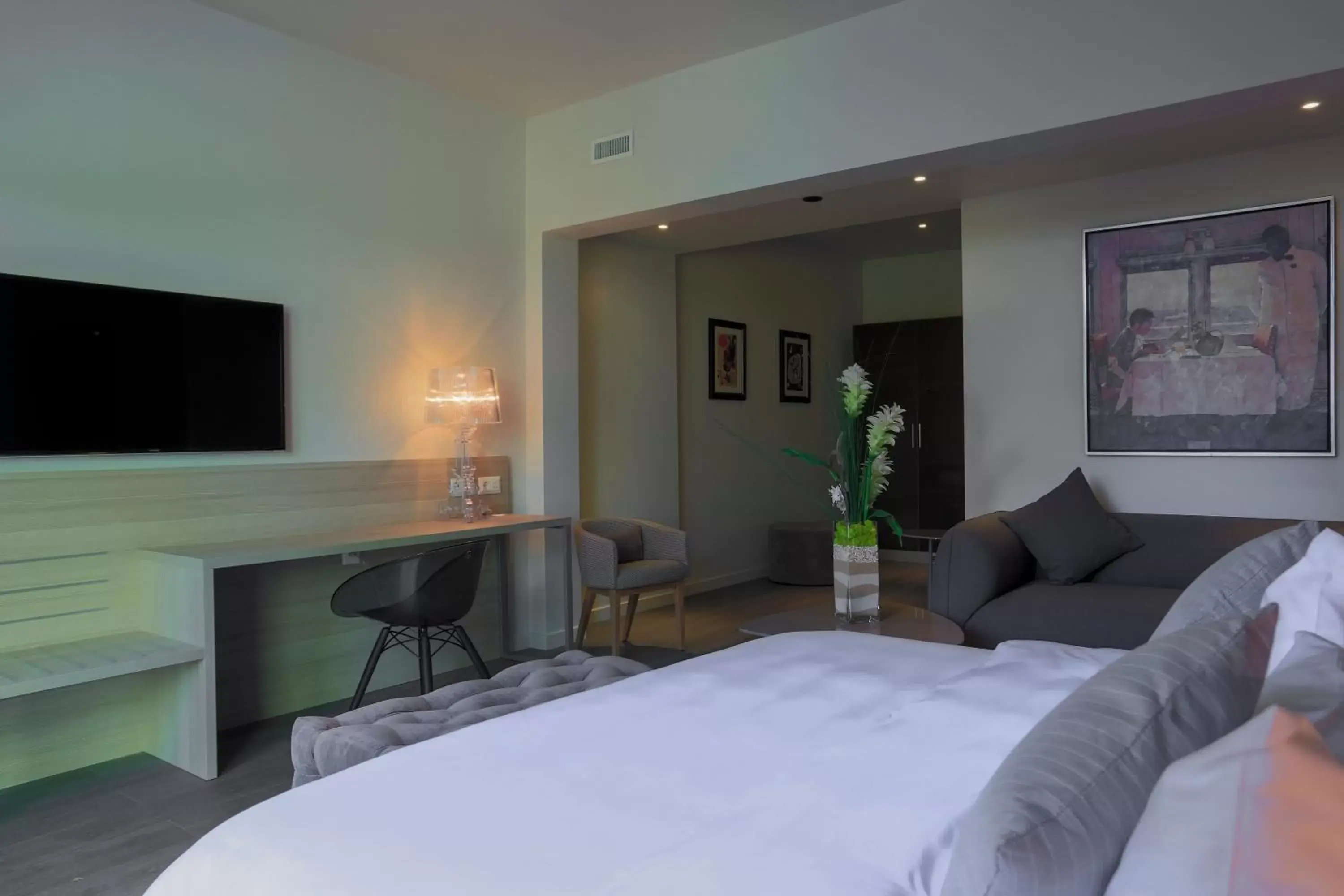 Bedroom, Bed in Chez Maman Hotel & Restaurant