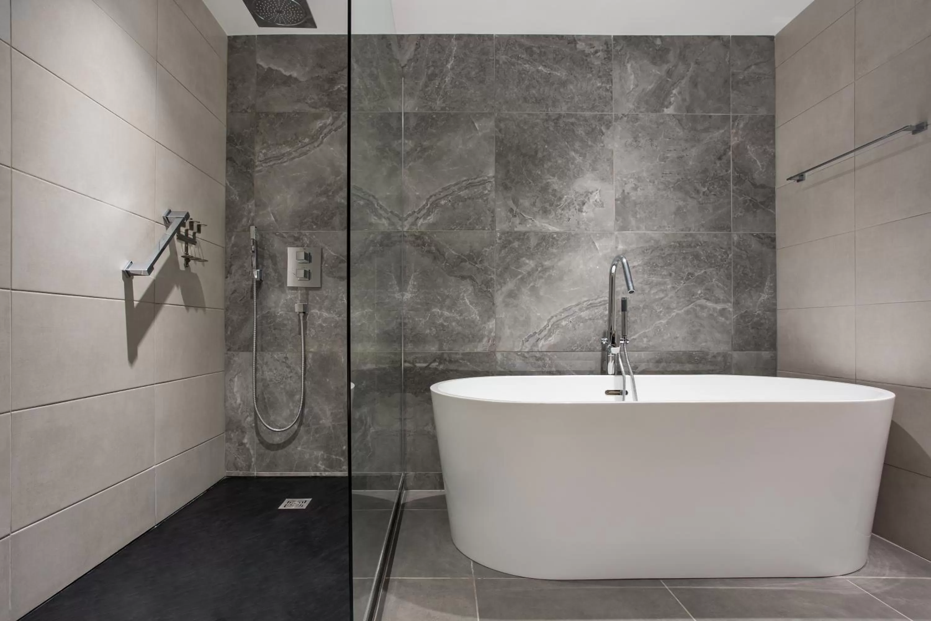 Bathroom in Radisson Blu Hotel Antananarivo Waterfront