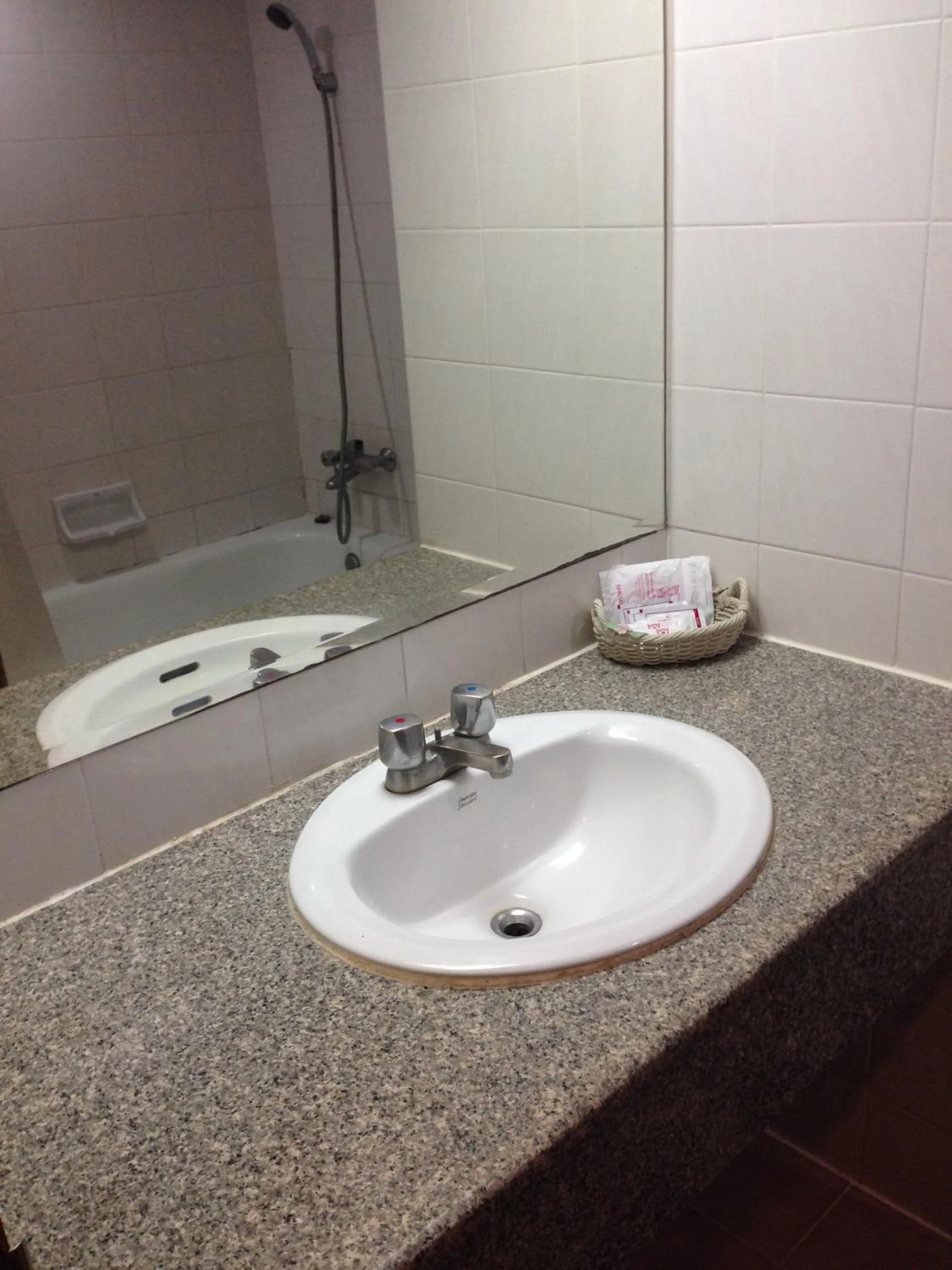 Basic Double or Twin Room in Hatyai Merridian Hotel