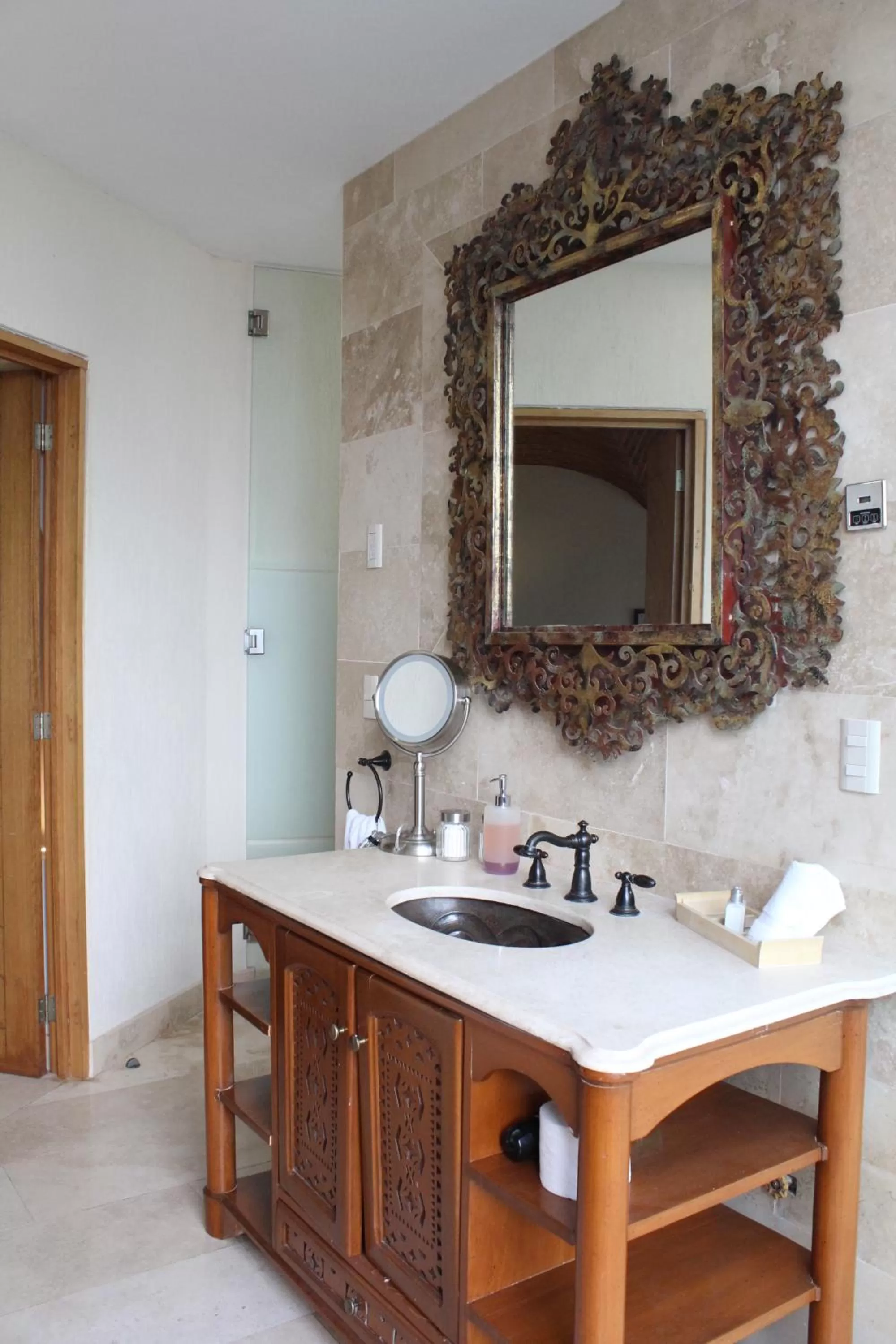 Hotel Lindo Ajijic Bed & Breakfast