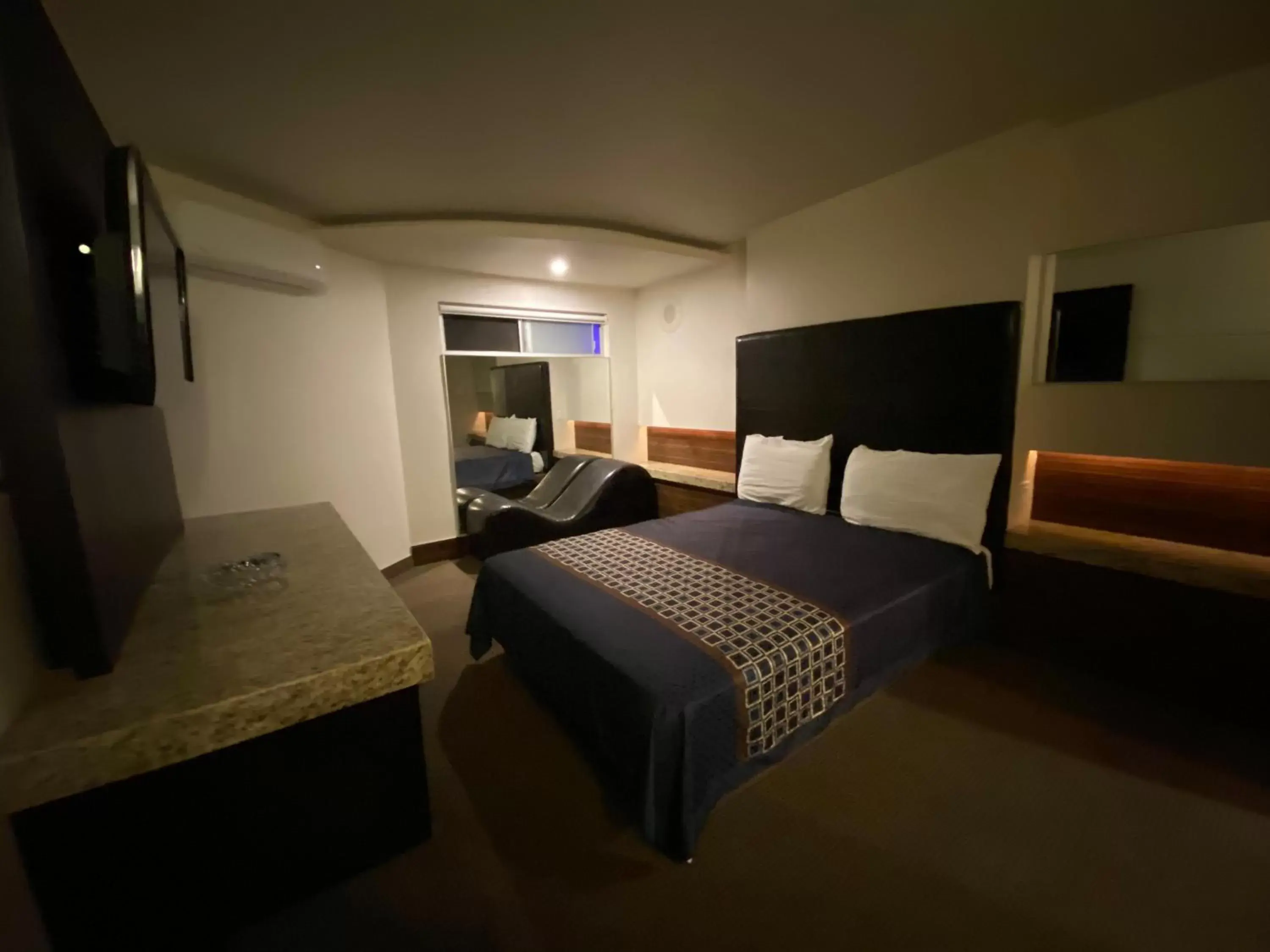 Deluxe Queen Room in Motel Encuentro Deluxe Queen Room in Motel Encuentro