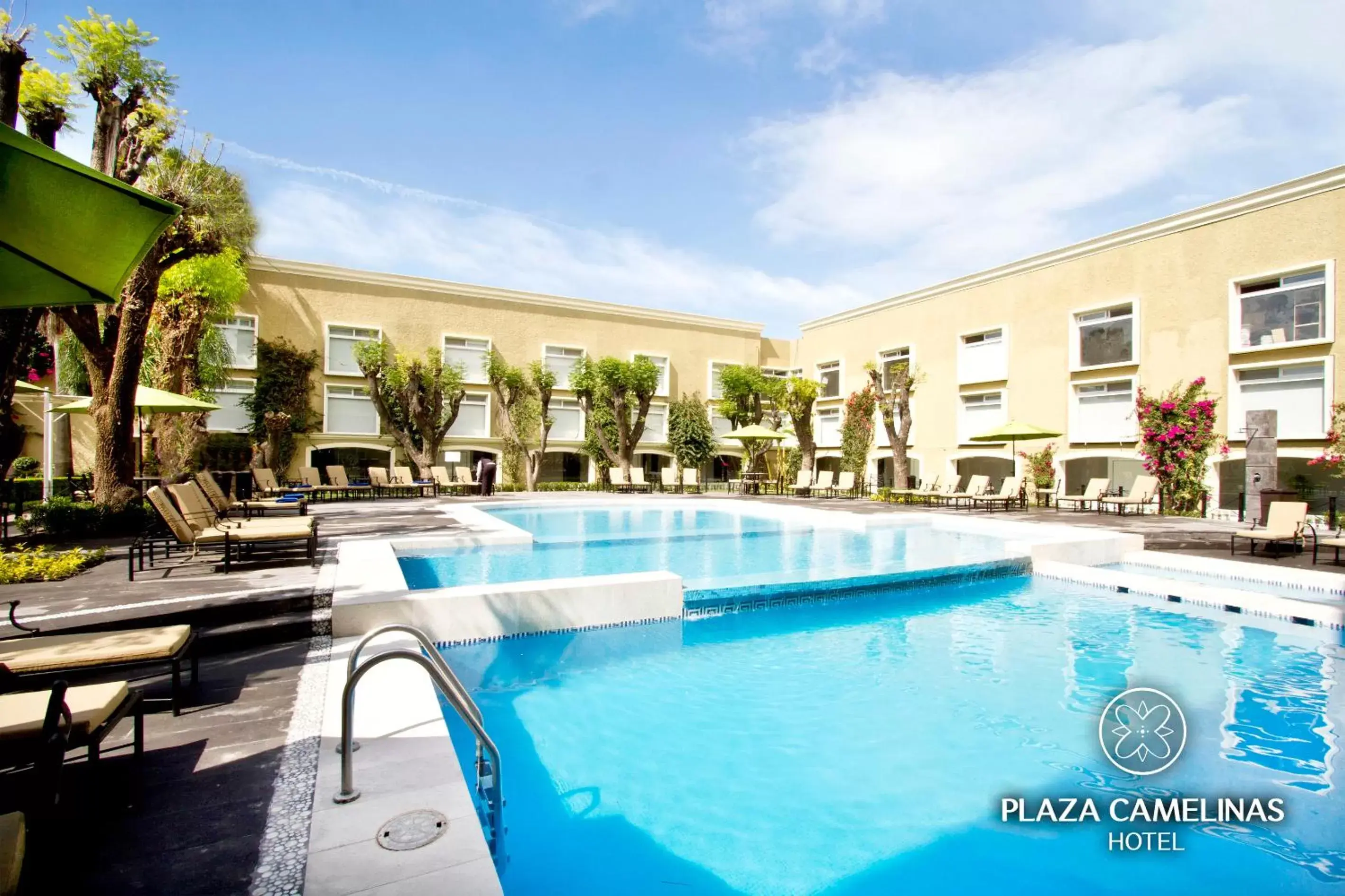 Swimming Pool in Plaza Camelinas Hotel