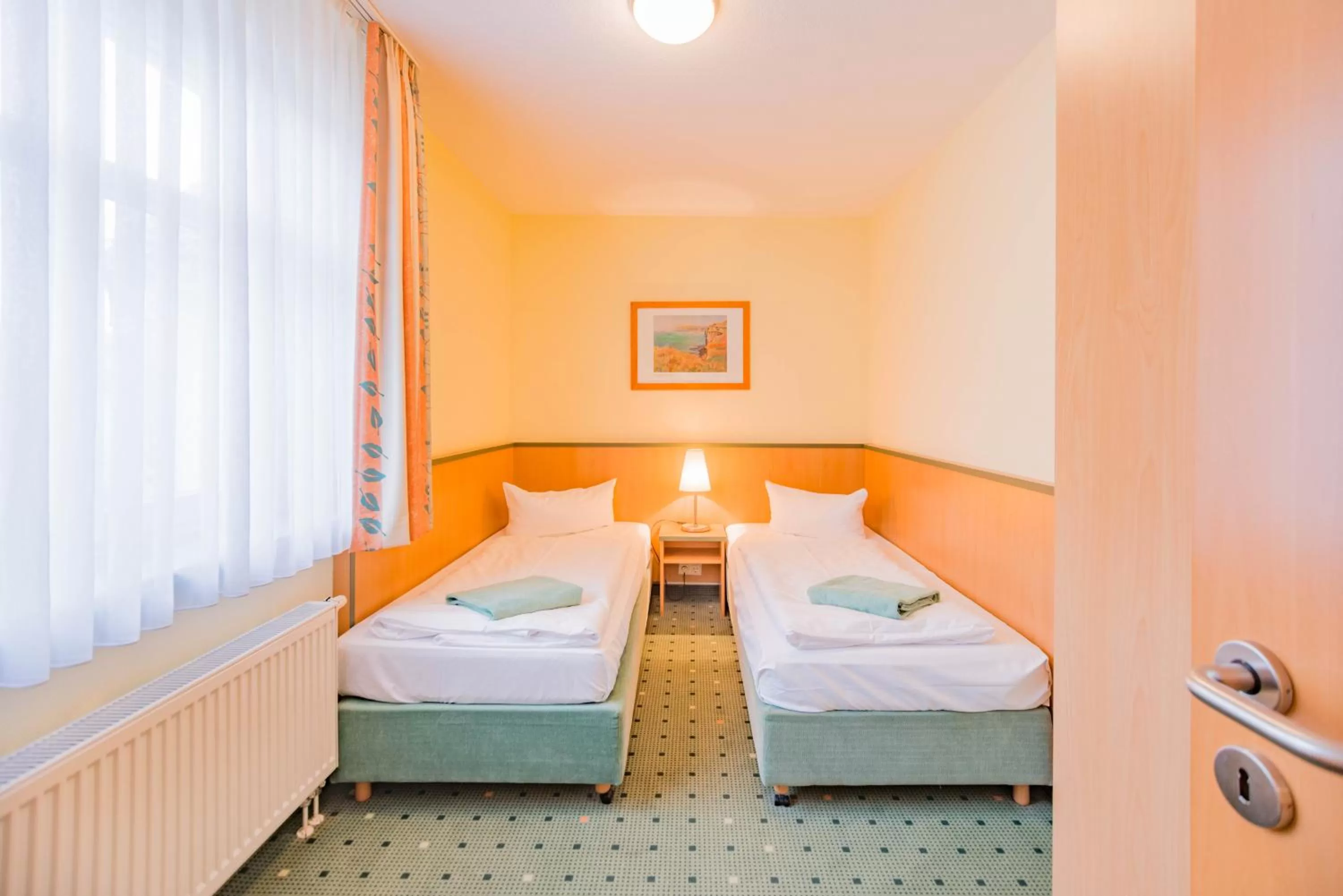 Photo of the whole room, Bed in Am Weststrand Apartmenthaus Waldeck