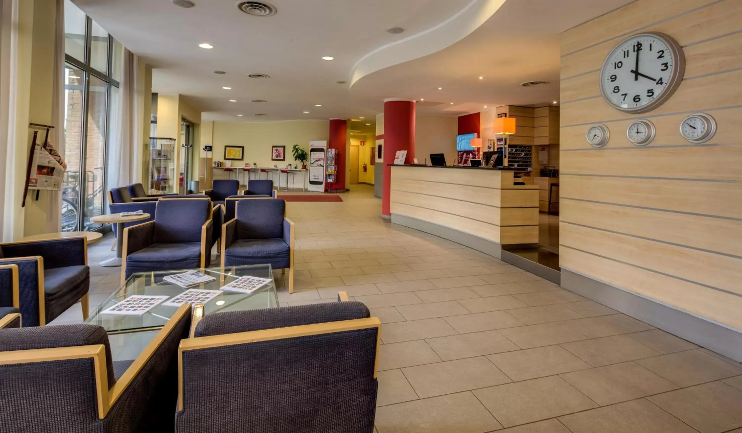 Property building, Lobby/Reception in Holiday Inn Express Parma, an IHG Hotel