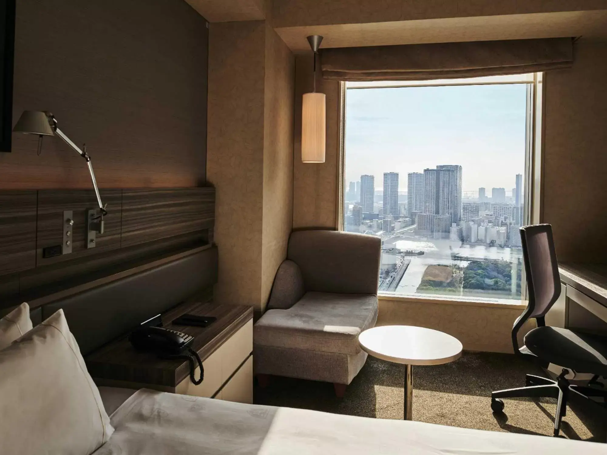 View (from property/room), Seating Area in Royal Park Hotel The Shiodome, Tokyo