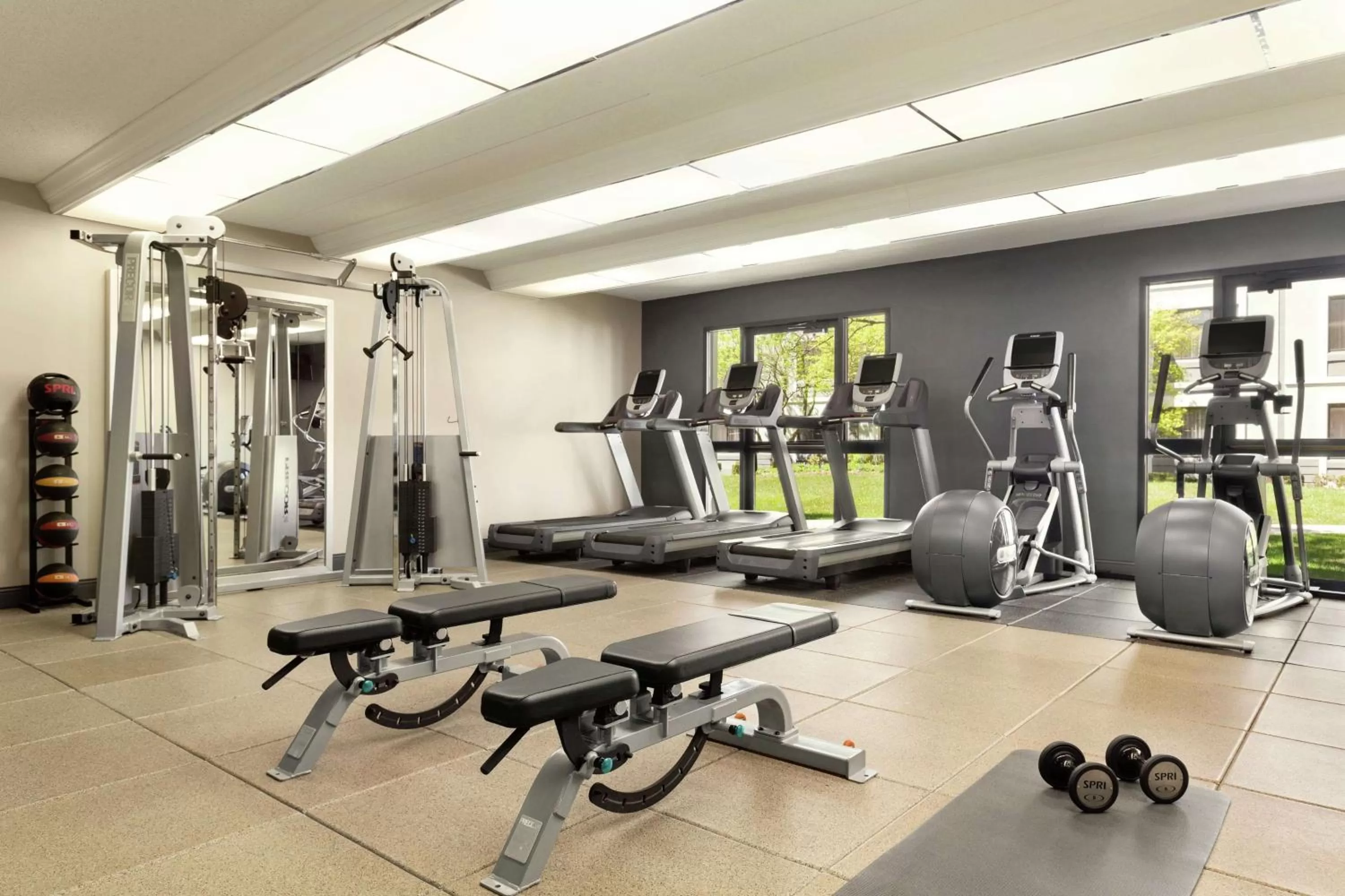 Fitness centre/facilities in DoubleTree by Hilton Hotel Detroit Novi