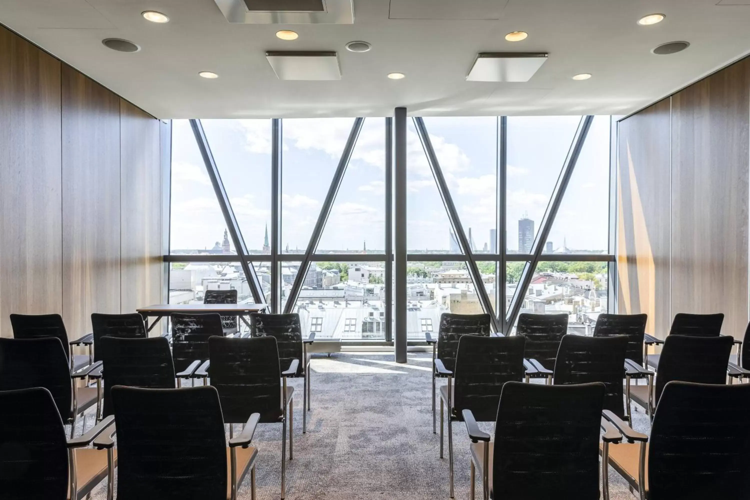 Meeting/conference room, Restaurant/Places to Eat in AC Hotel by Marriott Riga