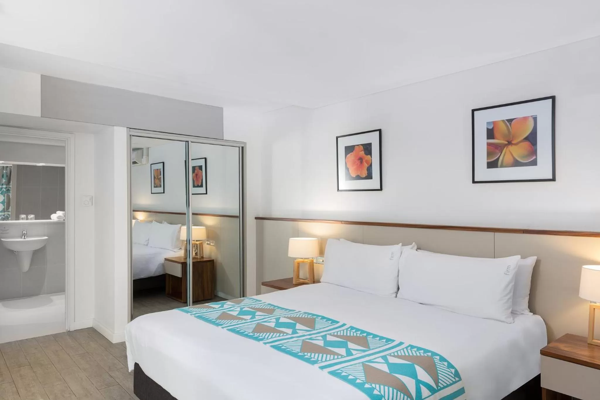 Bedroom, Bed in Holiday Inn Suva by IHG