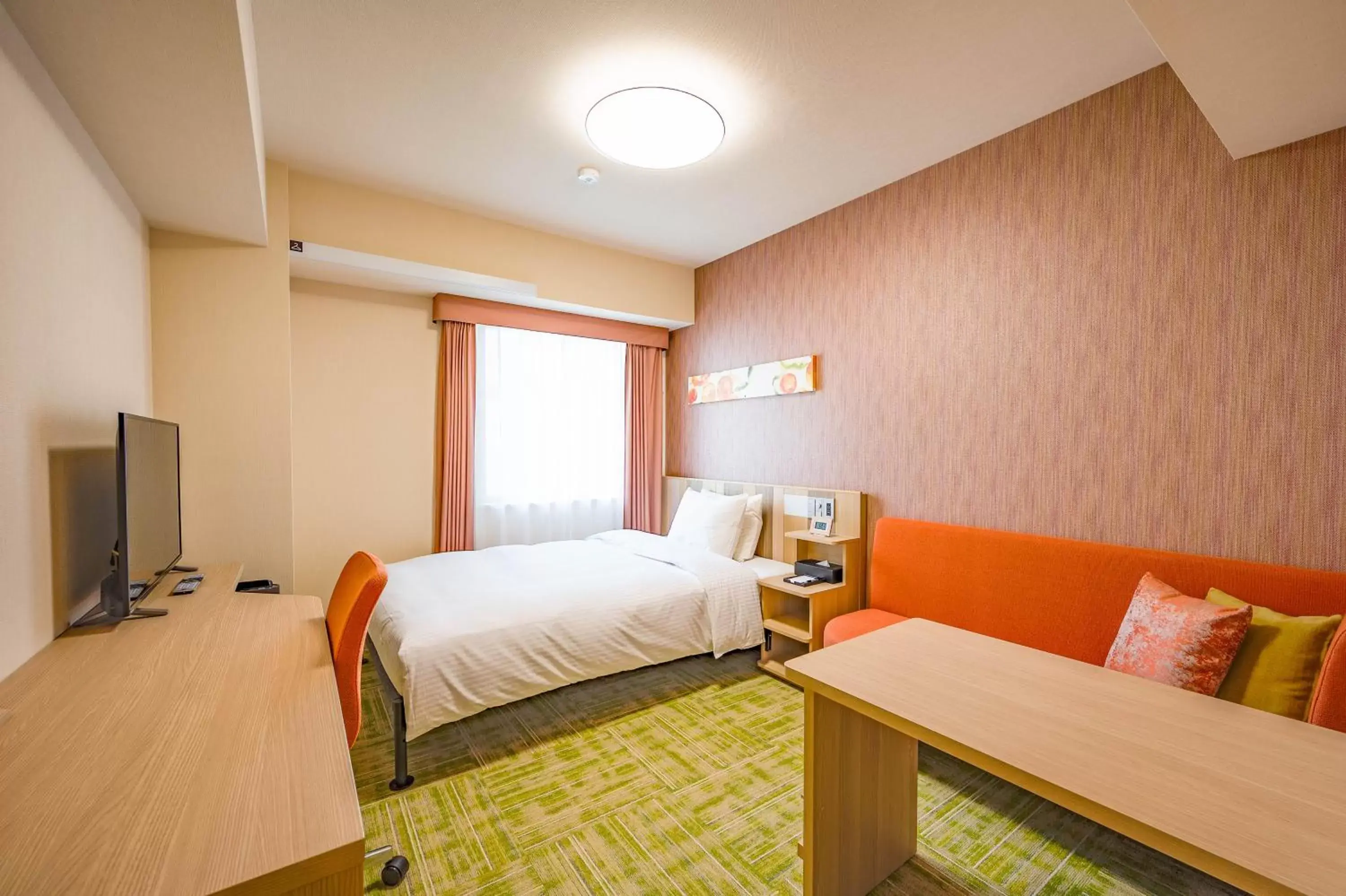 Photo of the whole room, Bed in Tabino Hotel lit Matsumoto