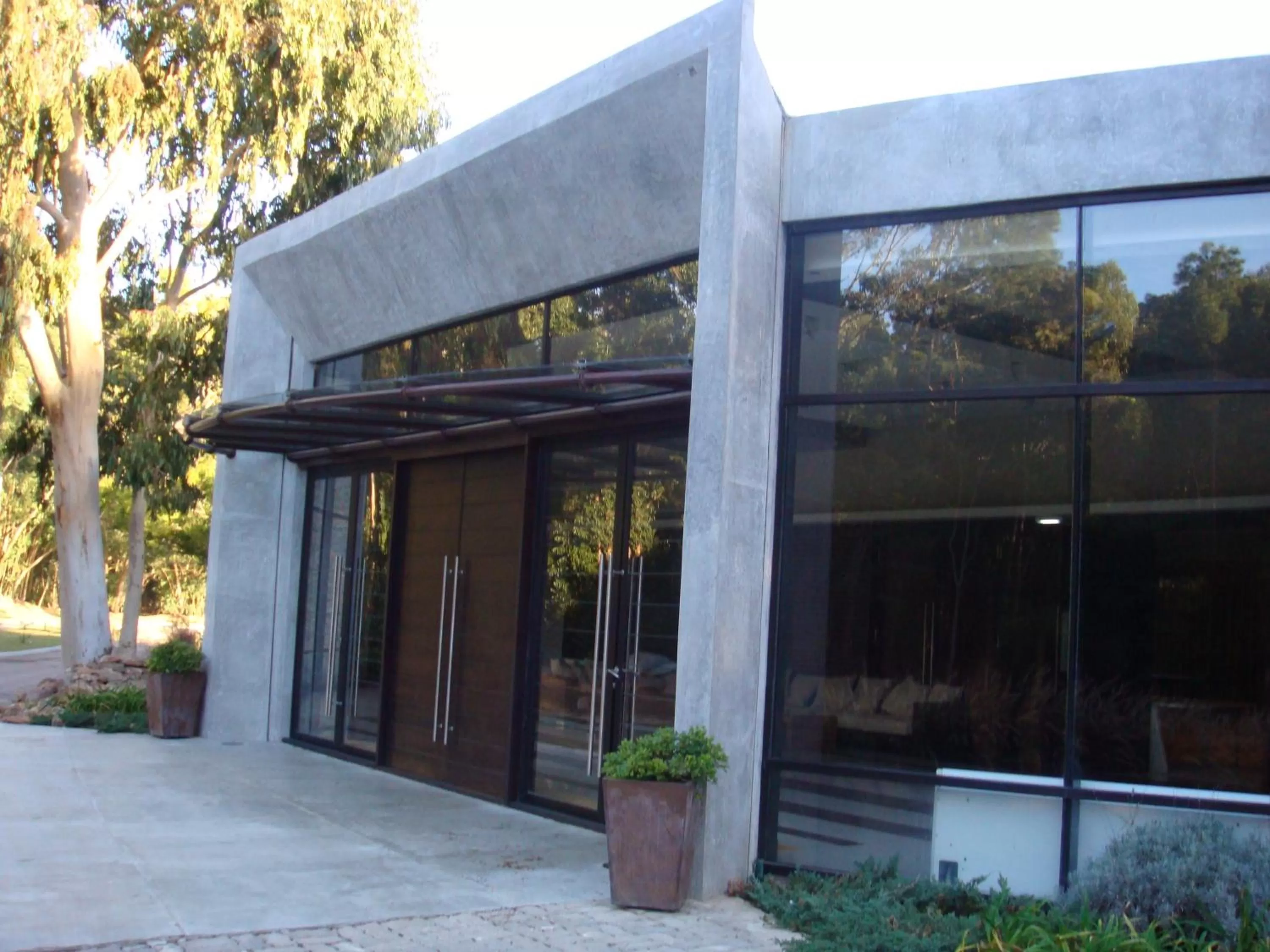 Banquet/Function facilities in Solanas Punta del Este & Crystal Beach