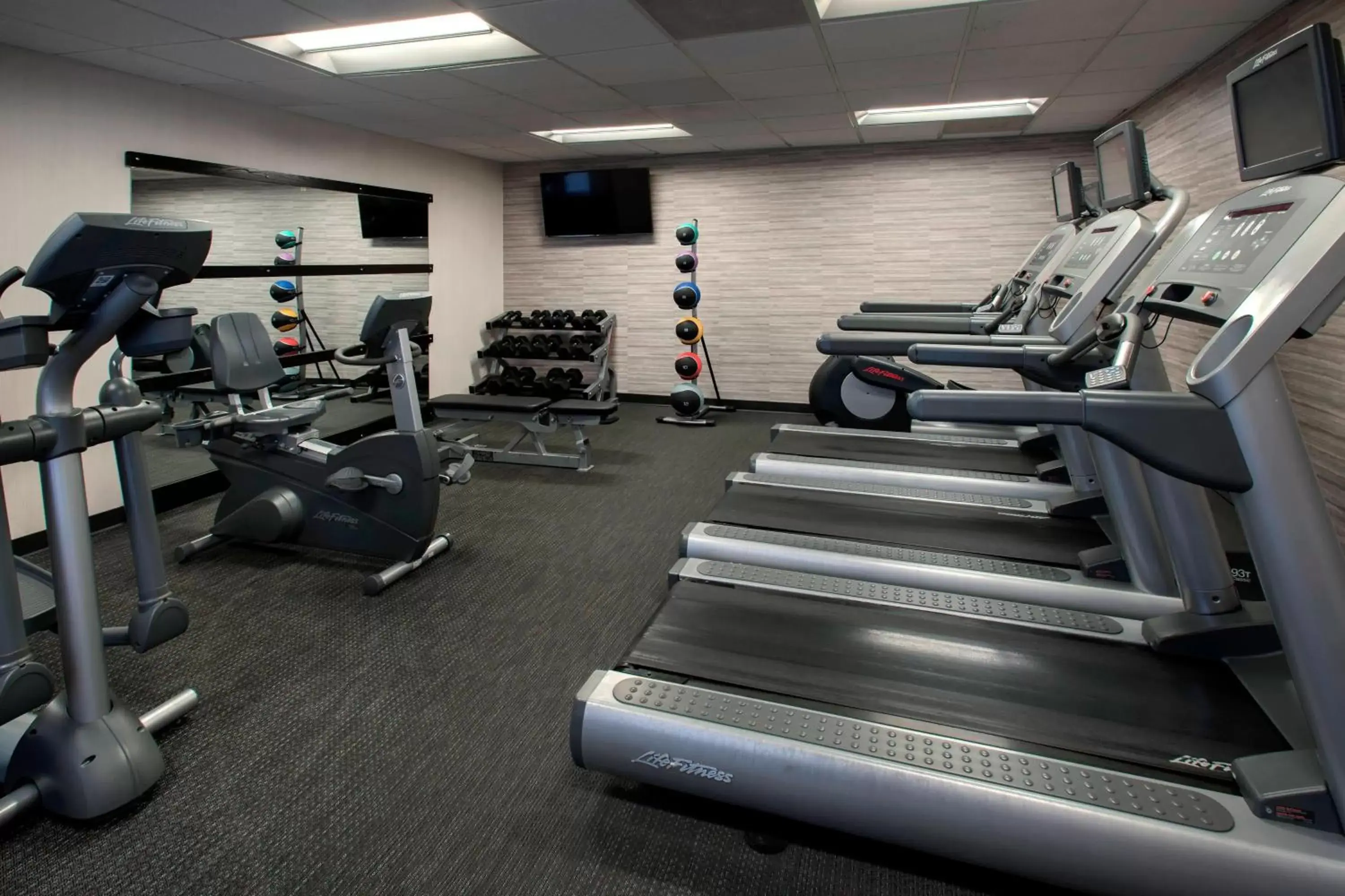 Fitness centre/facilities, Fitness Center/Facilities in Courtyard by Marriott Chicago Naperville