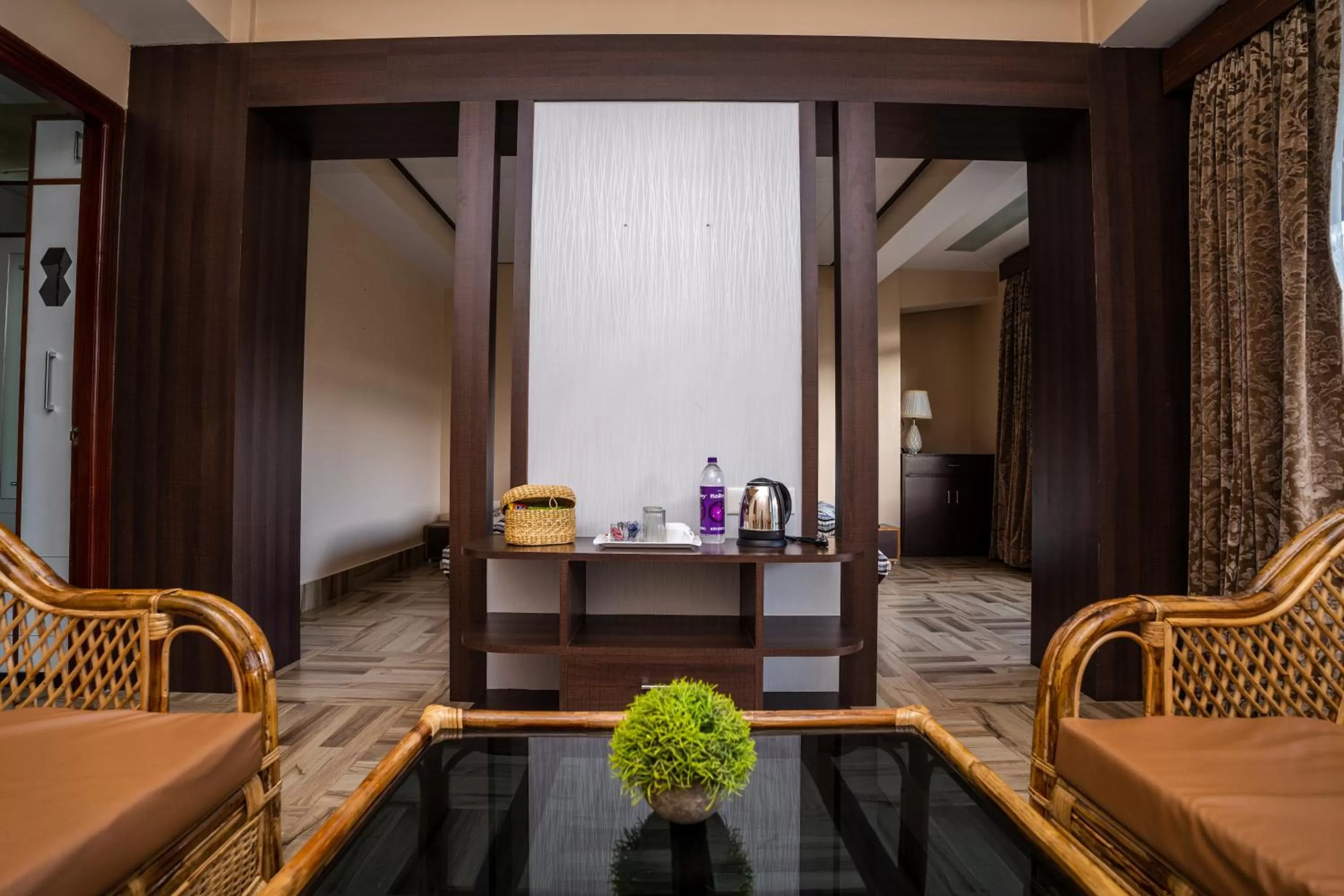 Seating area, Dining Area in East Land Bed & Breakfast