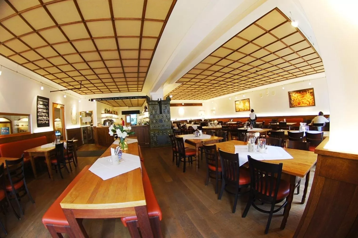 Restaurant/places to eat in Hotel Mohren Post