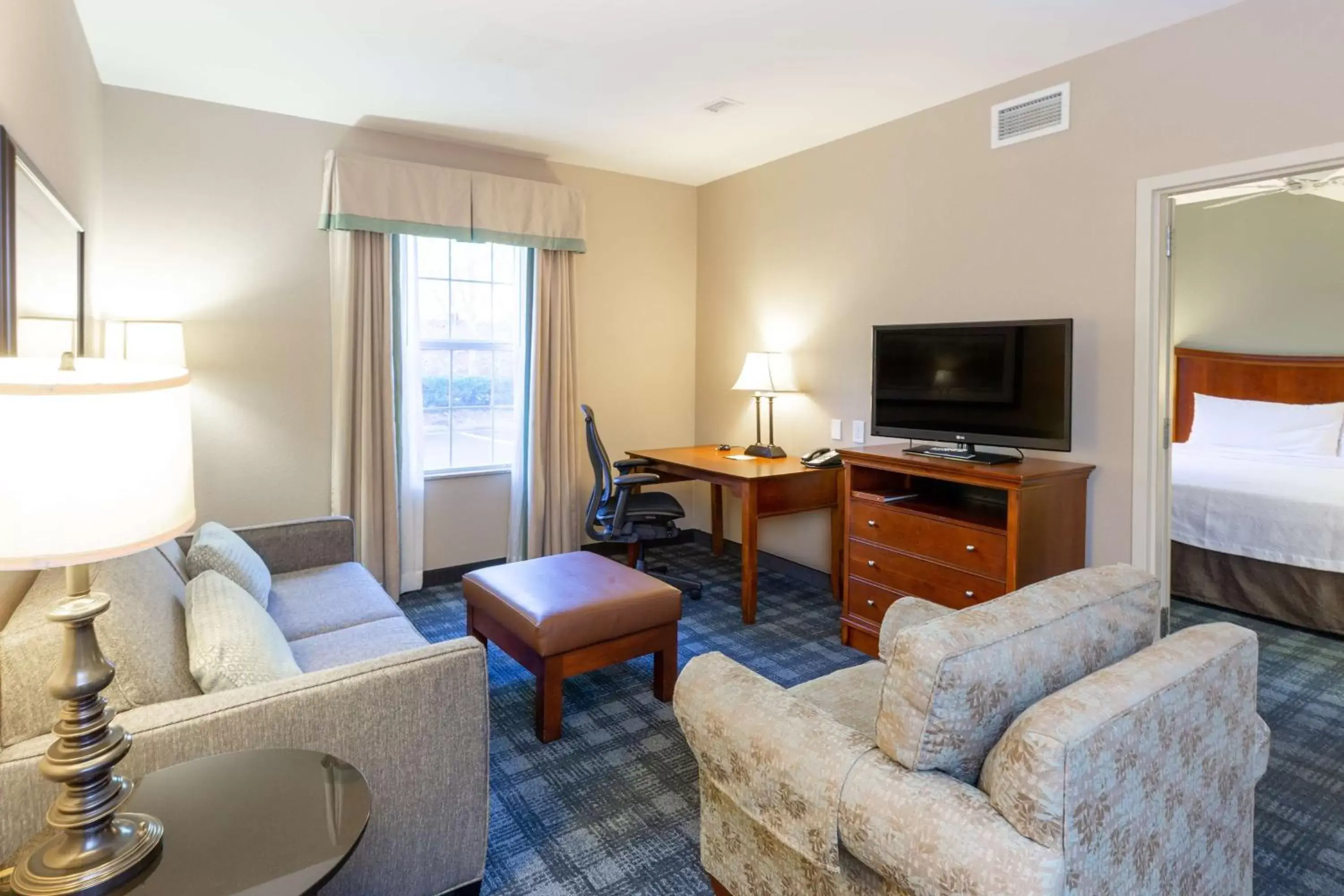 Bedroom, Seating Area in Homewood Suites by Hilton Lawrenceville Duluth