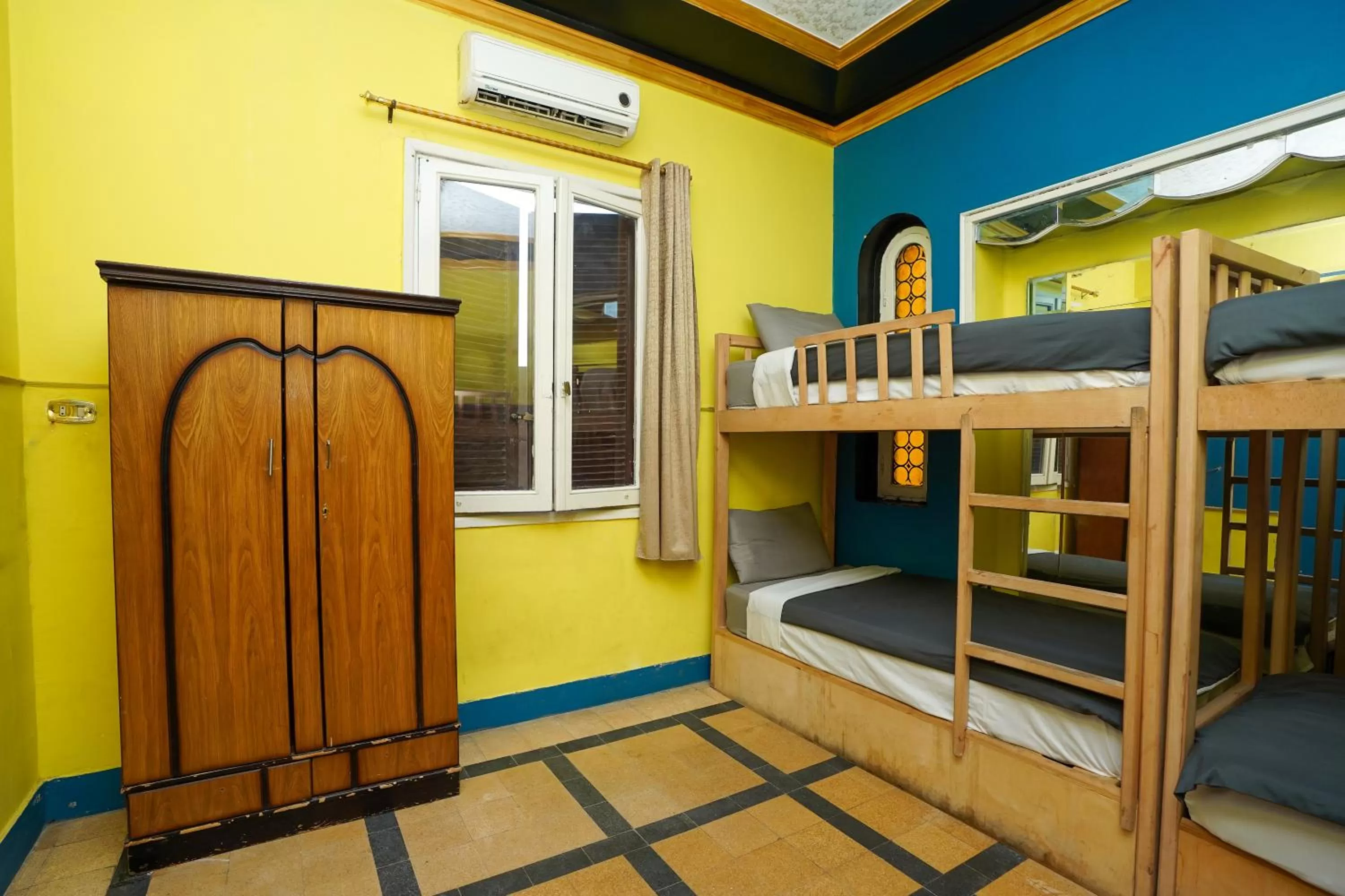 Bunk Bed in Castle Hotel