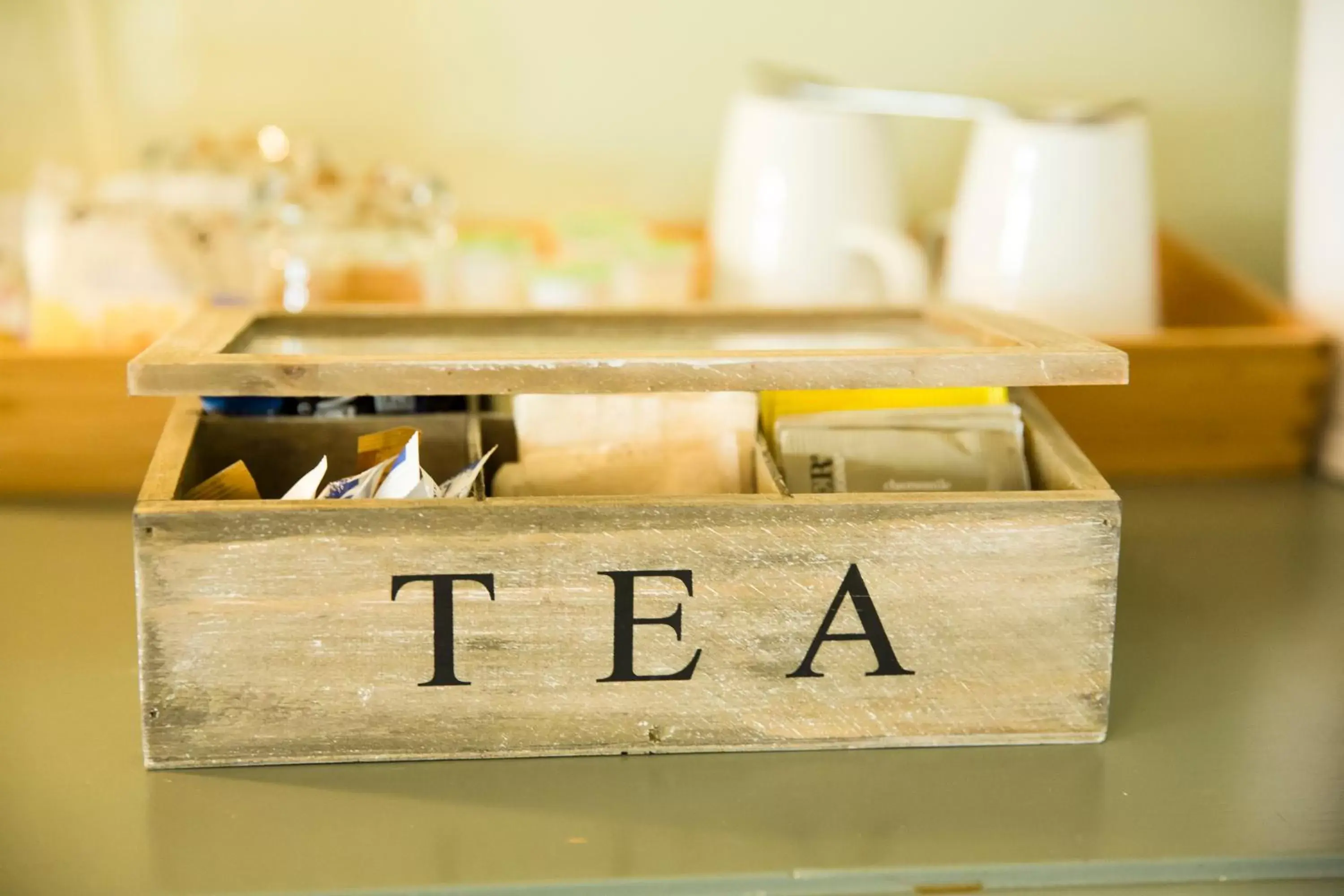 Coffee/tea facilities, Logo/Certificate/Sign/Award in The Anvil Inn