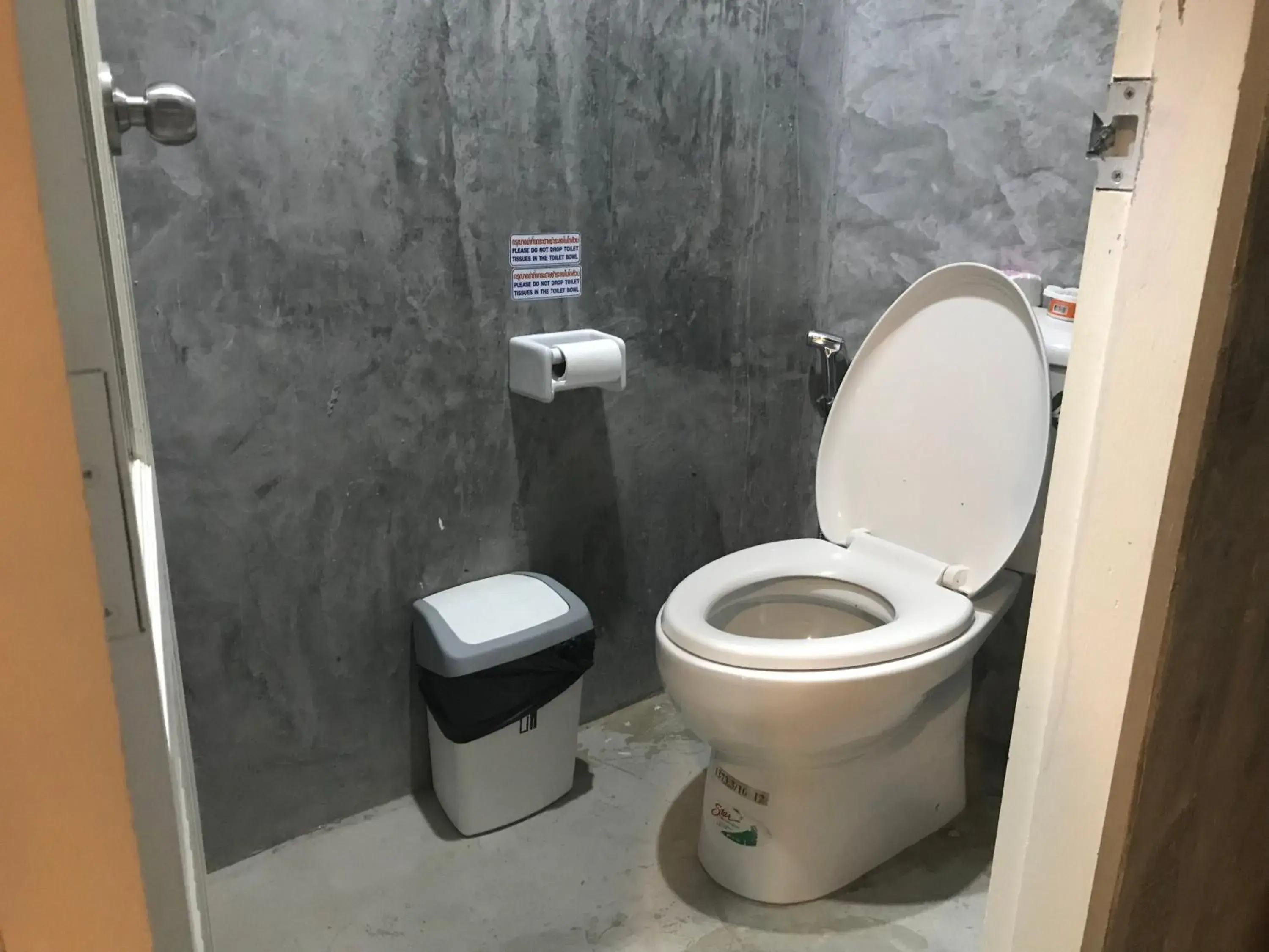 Bathroom in Hub Of Joys Hostel