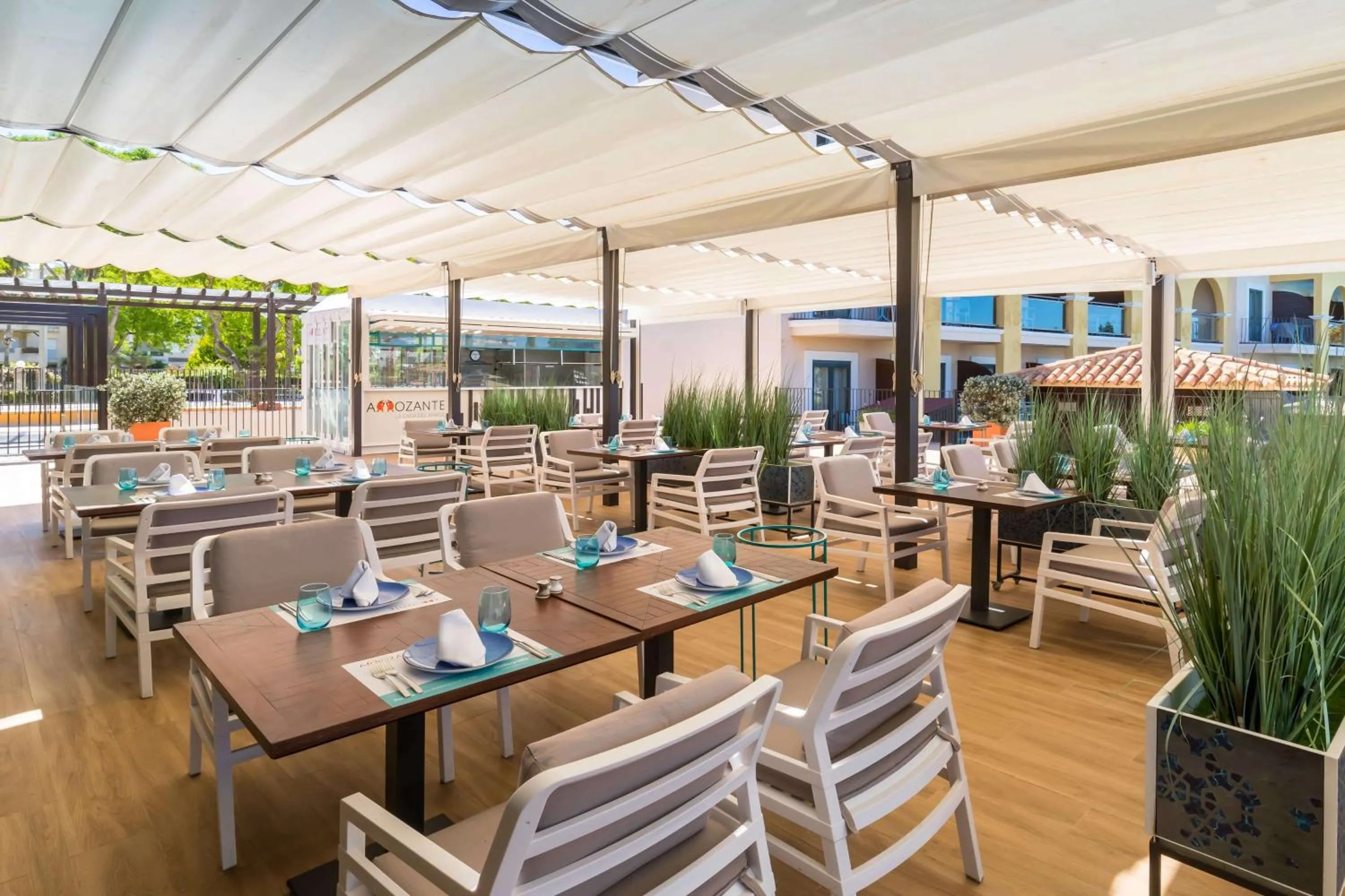 Restaurant/places to eat in Barceló Costa Ballena Golf & Spa