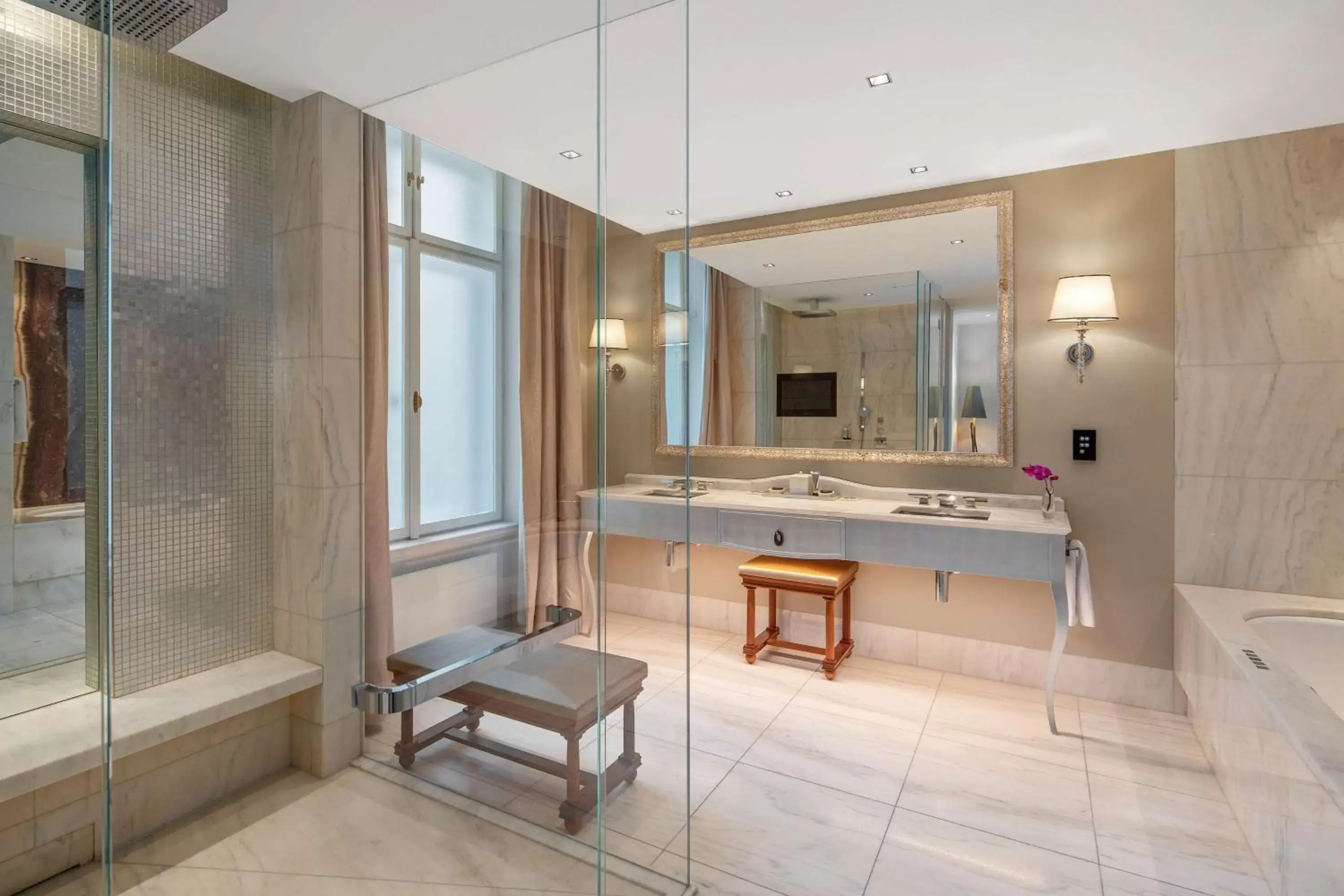 Bathroom in Park Hyatt Vienna