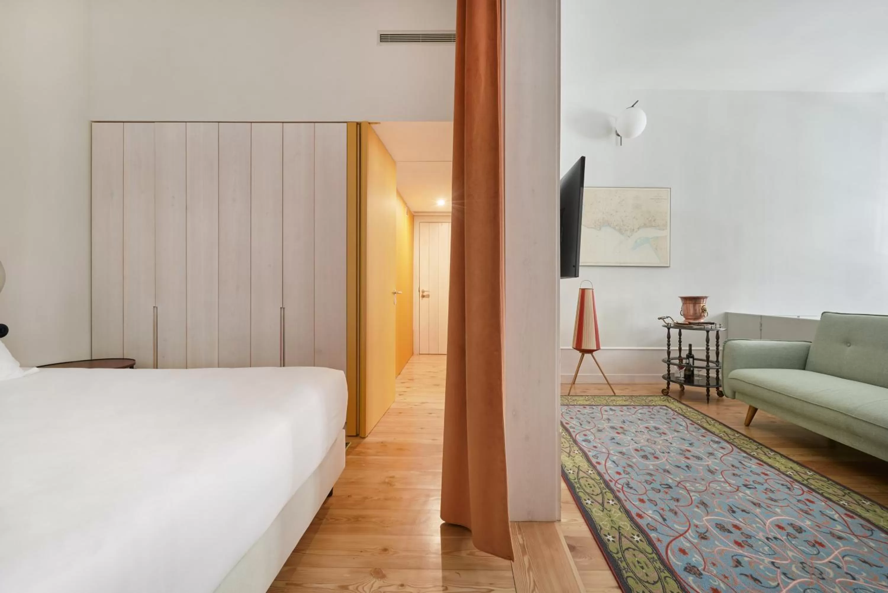 Bed in Cais Urban Lodge