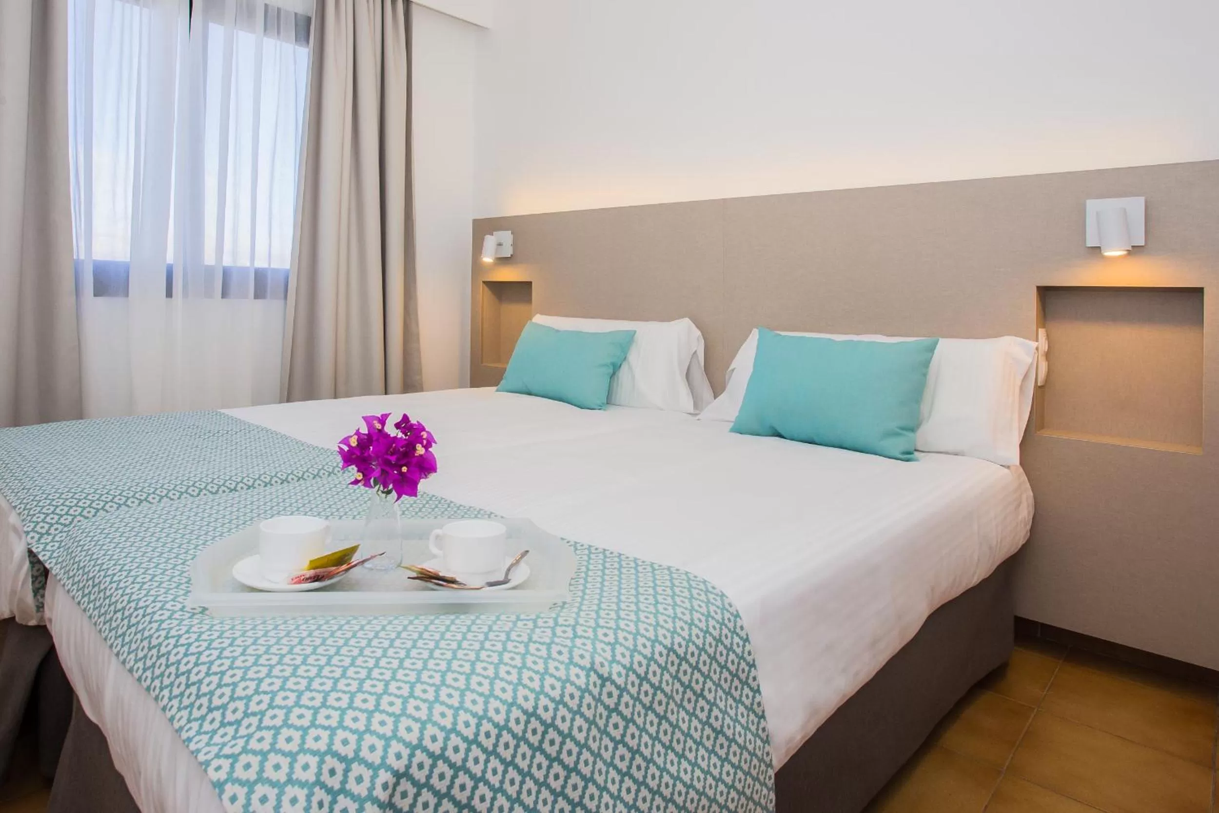 Bed in Los Tulipanes