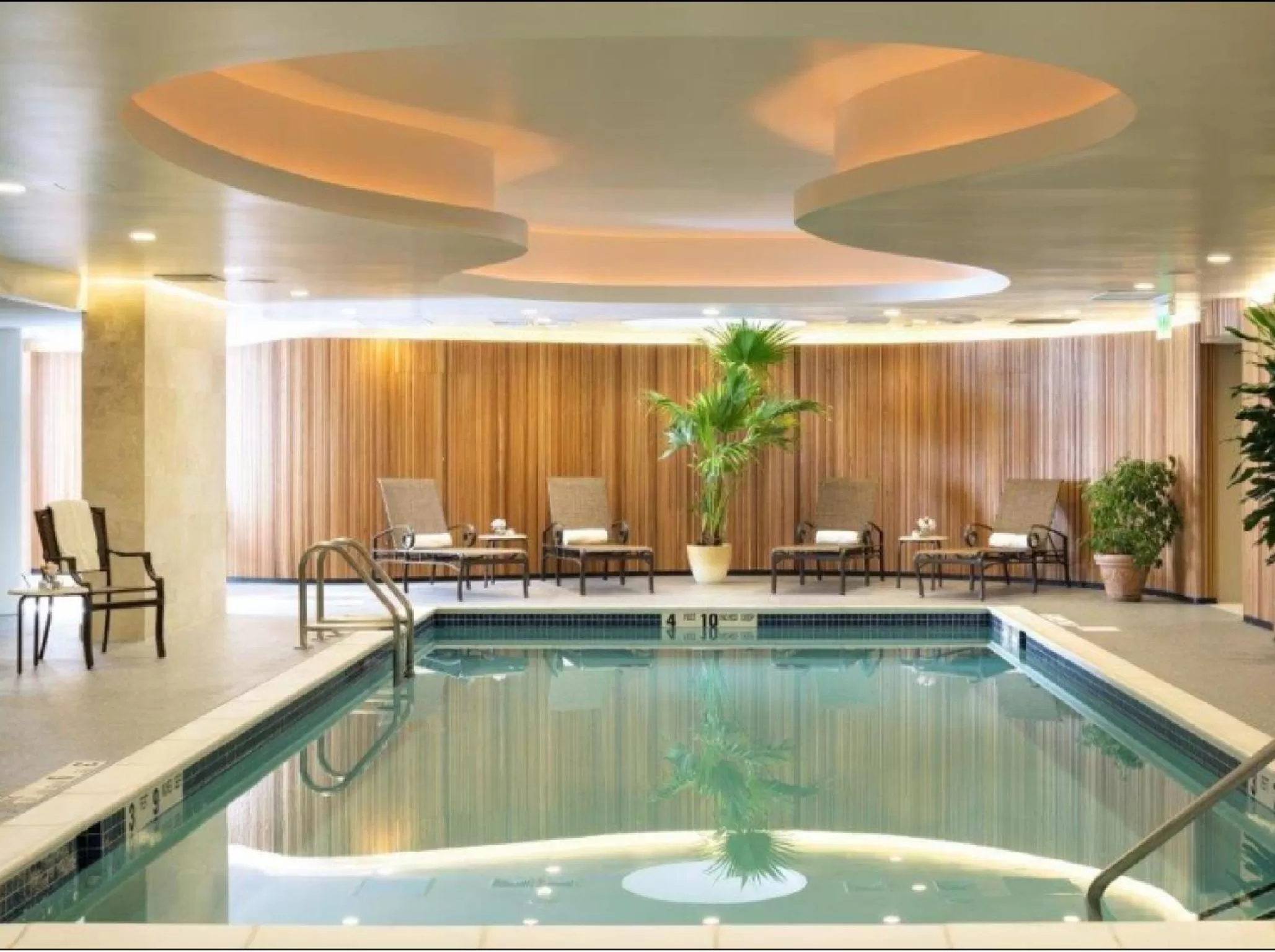 Pool view in Garden City Hotel