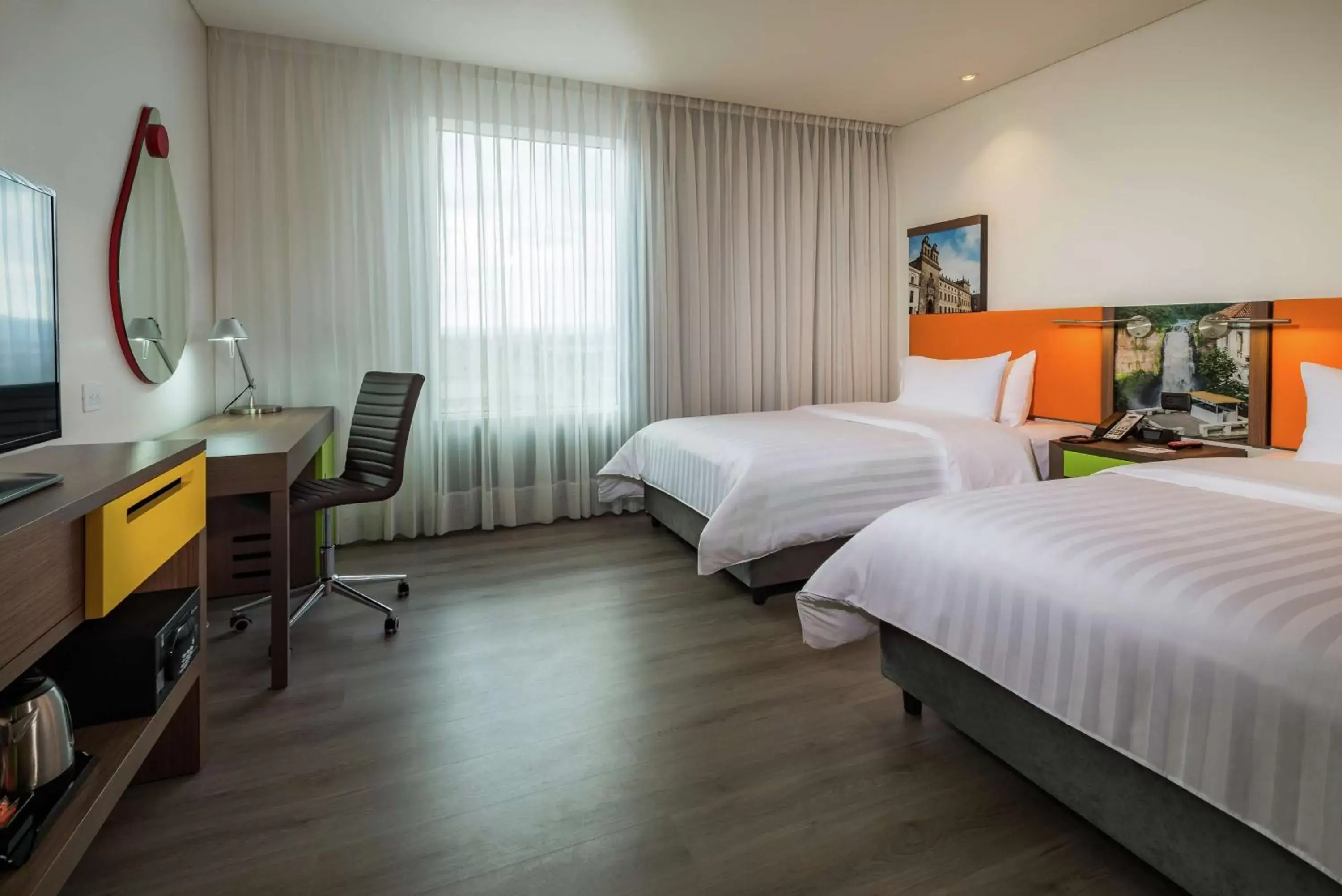 Bedroom, Bed in Hampton By Hilton Bogota Airport