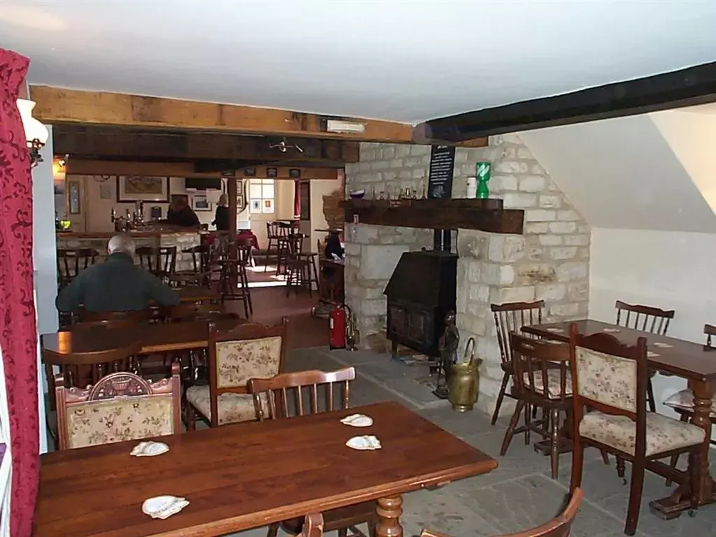 Lounge or bar in The Fox & Hounds
