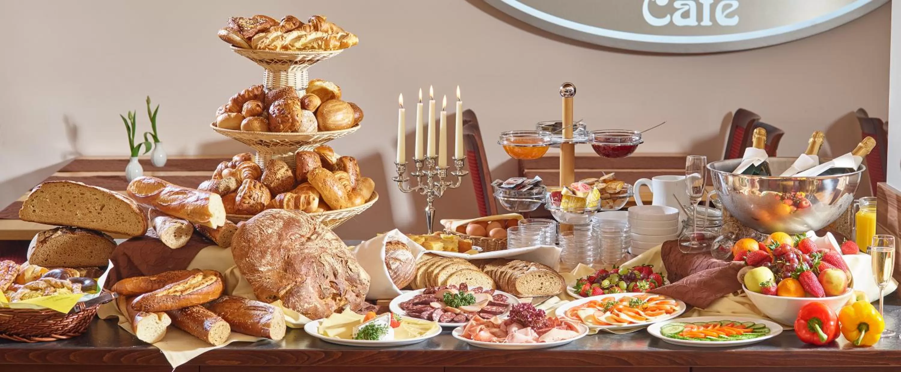 Restaurant/places to eat in Hotel Restaurant Zum Schwan