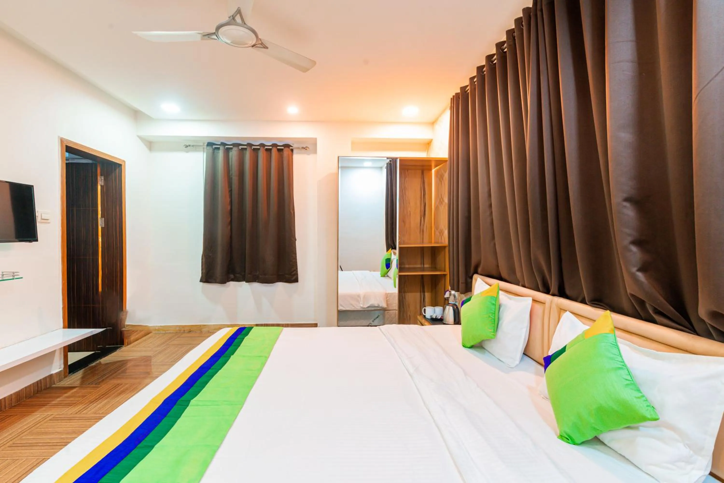 Bedroom in Treebo Trend Spring Brooks - Koregaon Park