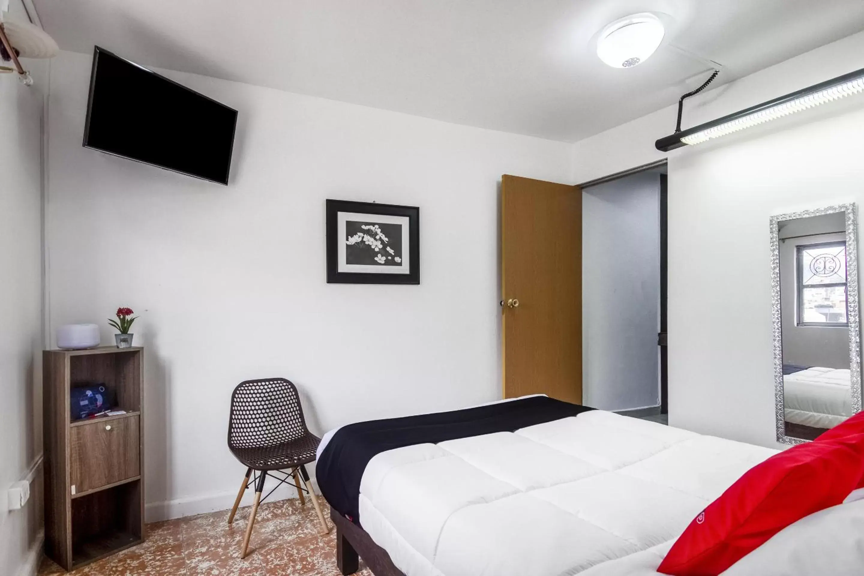 Bedroom, Bed in Hotel La Colección, Universidad de Guanajuato, Centro