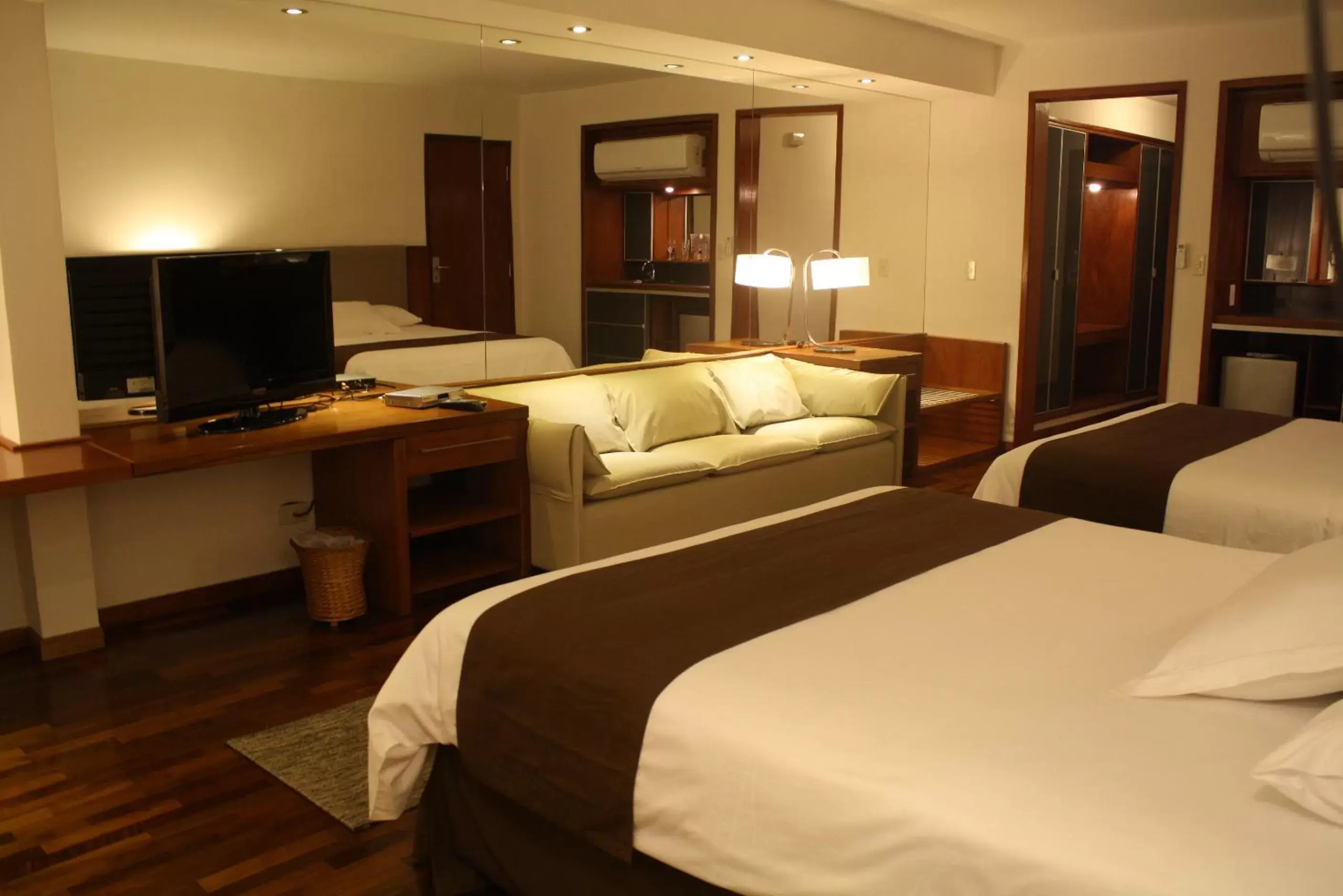 Bed in Resort Yacht Y Golf Club Paraguayo