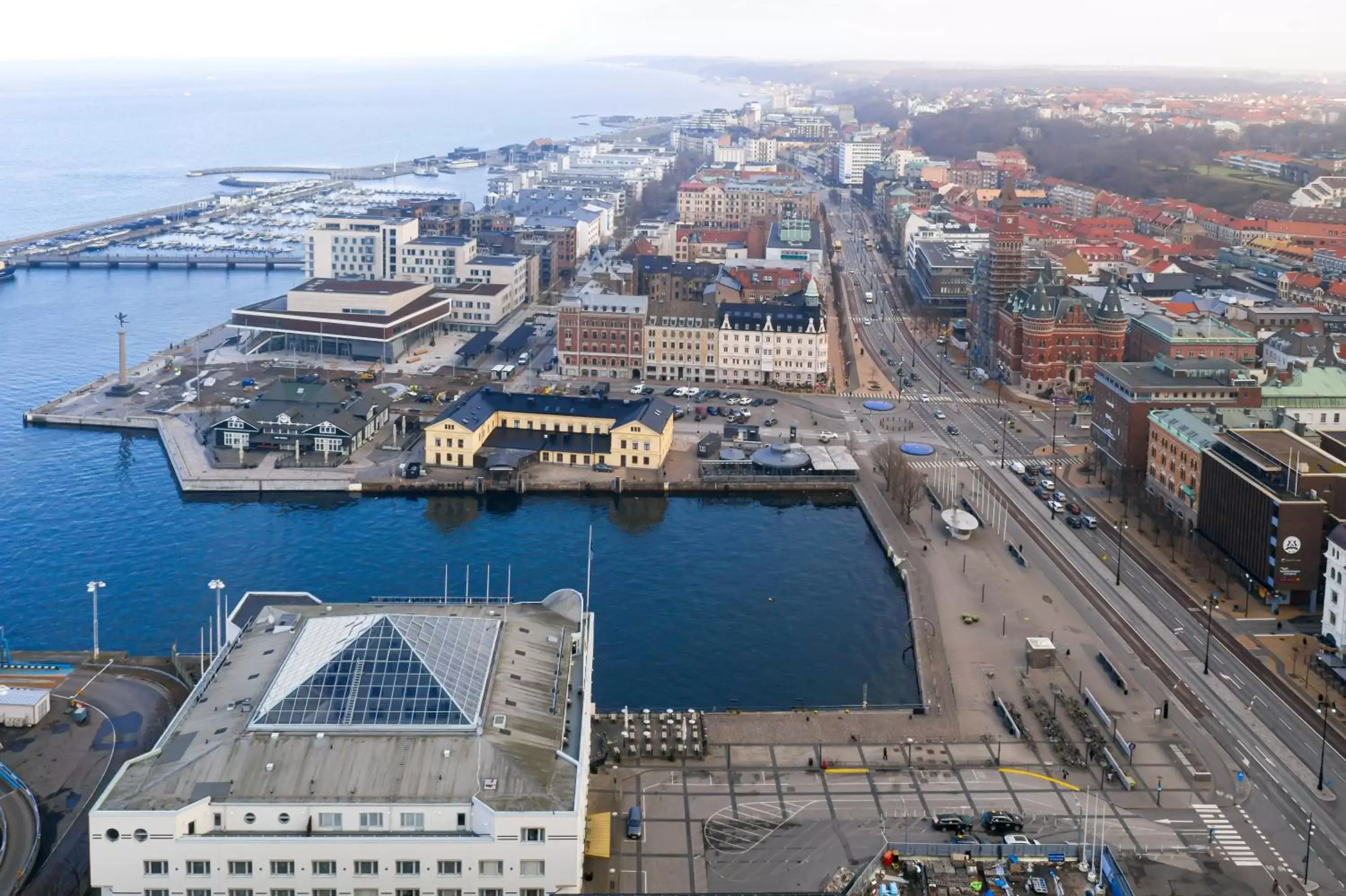 City view, Bird's-eye View in Elite Hotel Marina Plaza