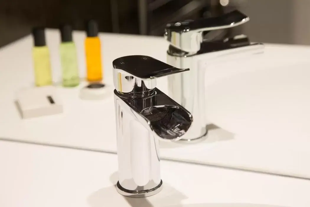 Deluxe Twin Room in Burton Hotel Deluxe Twin Room in Burton Hotel