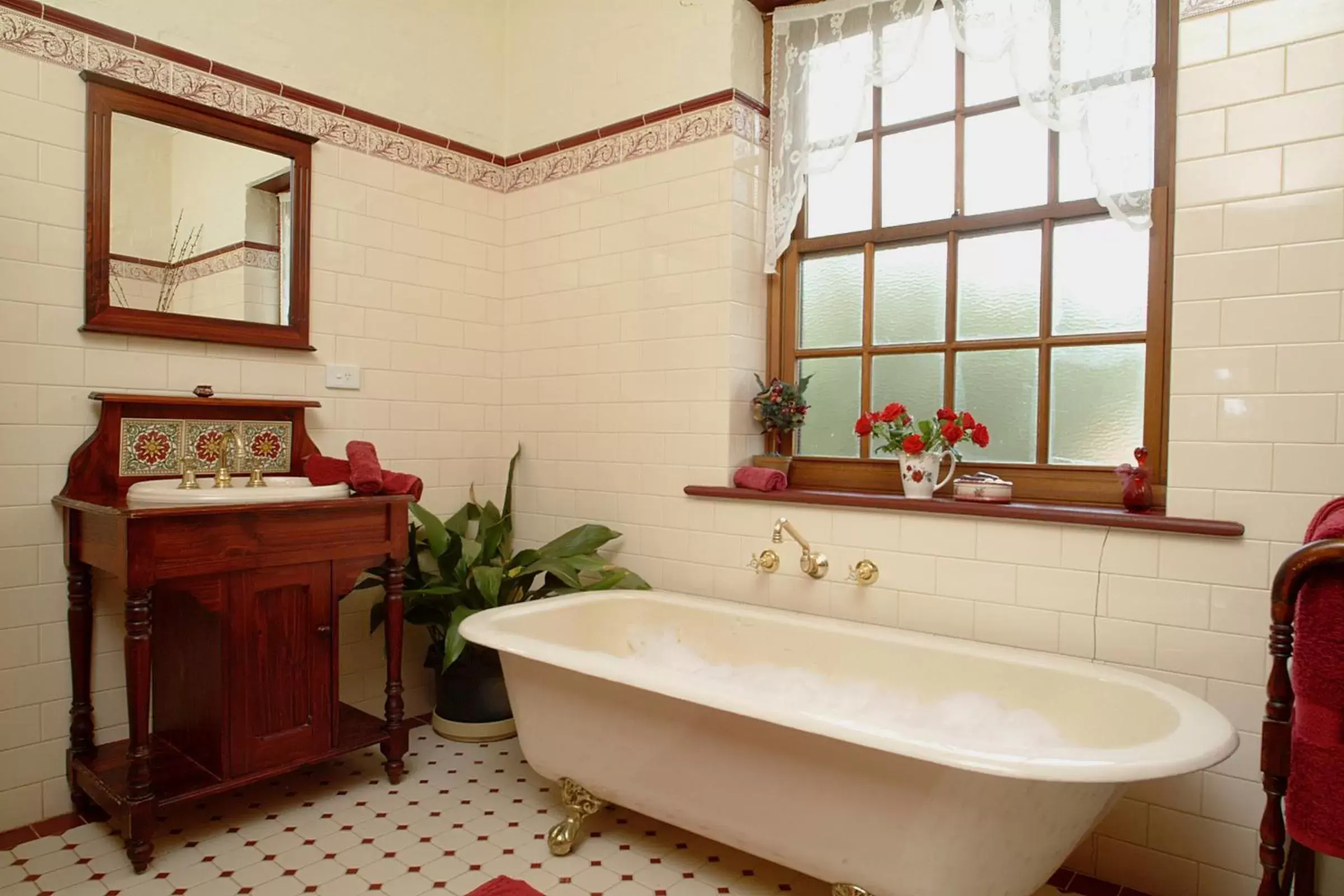 Bathroom in Amanda's Cottage 1899