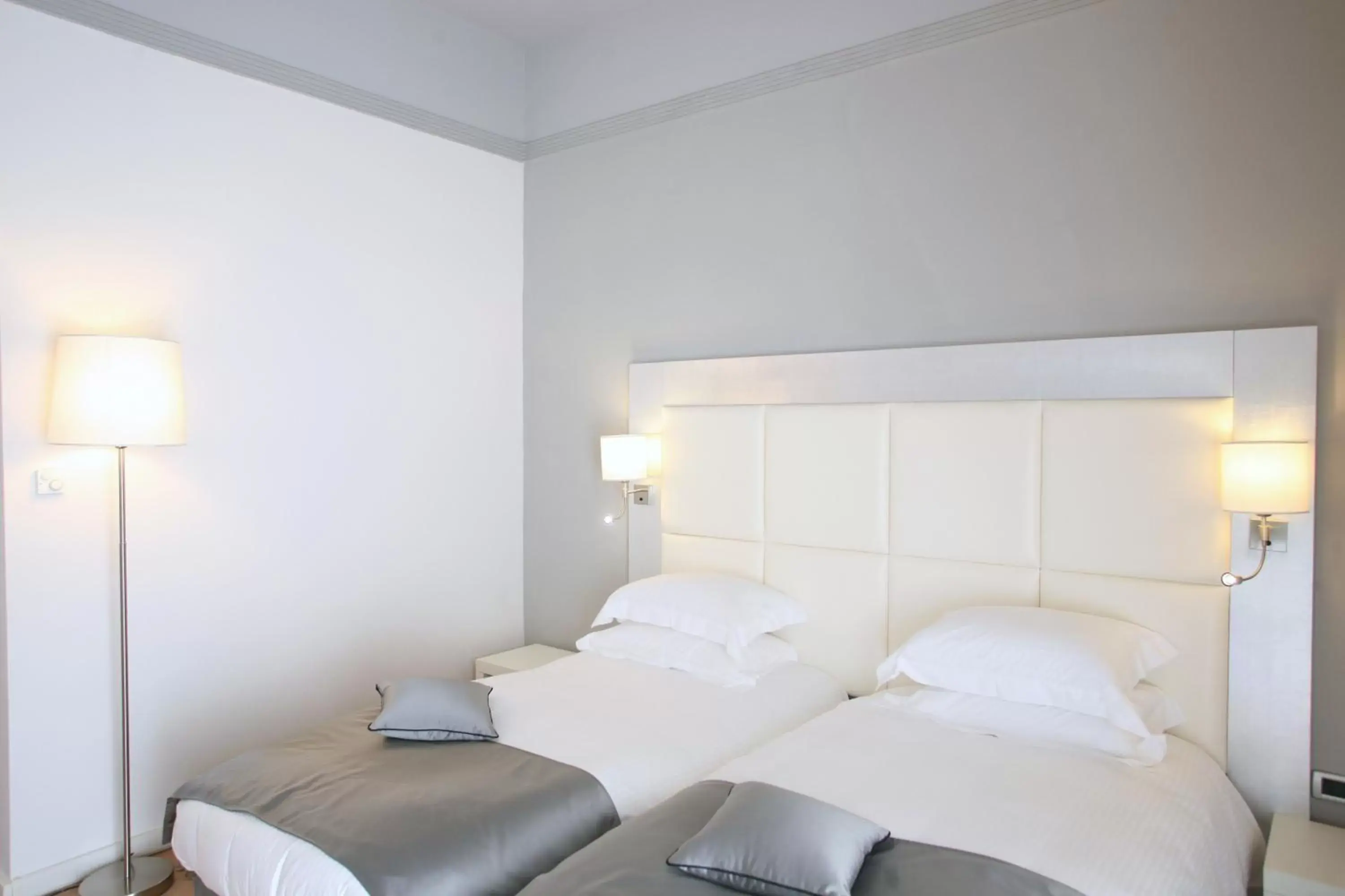 Bedroom, Bed in MGallery Palazzo Caracciolo Napoli - Hotel Collection